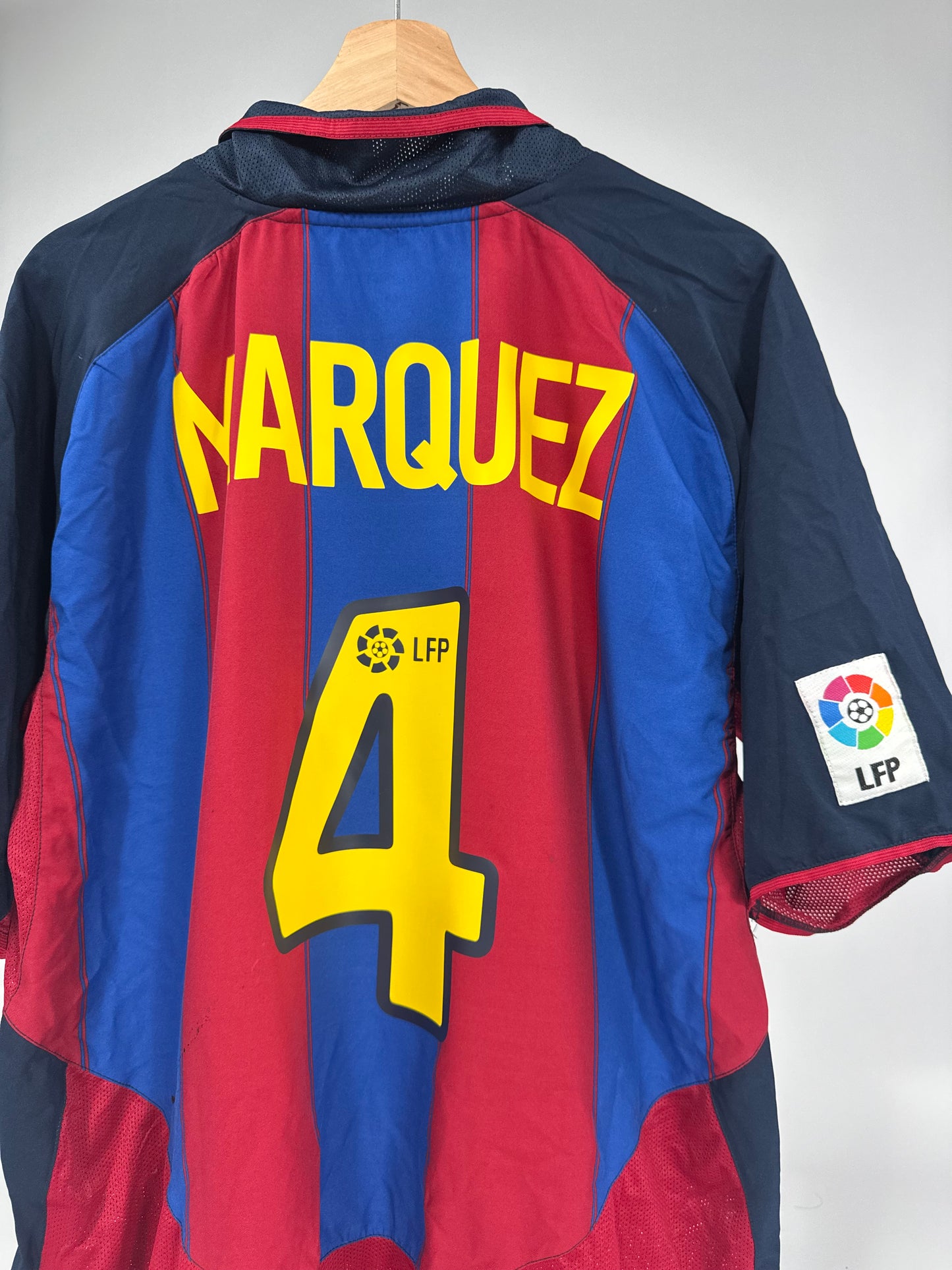 2003 NIKE FC BARCELONA HOME JERSEY MARQUEZ 4 (XL)