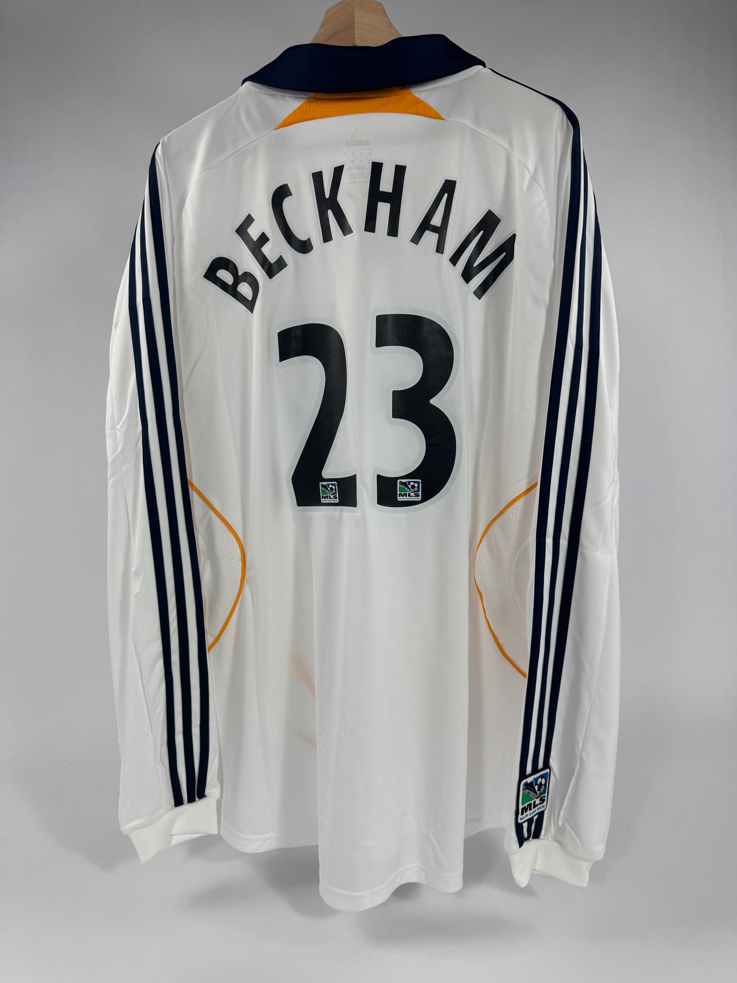 2007/08 ADIDAS LA GALAXY HOME JERSEY DAVID BECKHAM 23 NEW WITH TAGS-(XL)