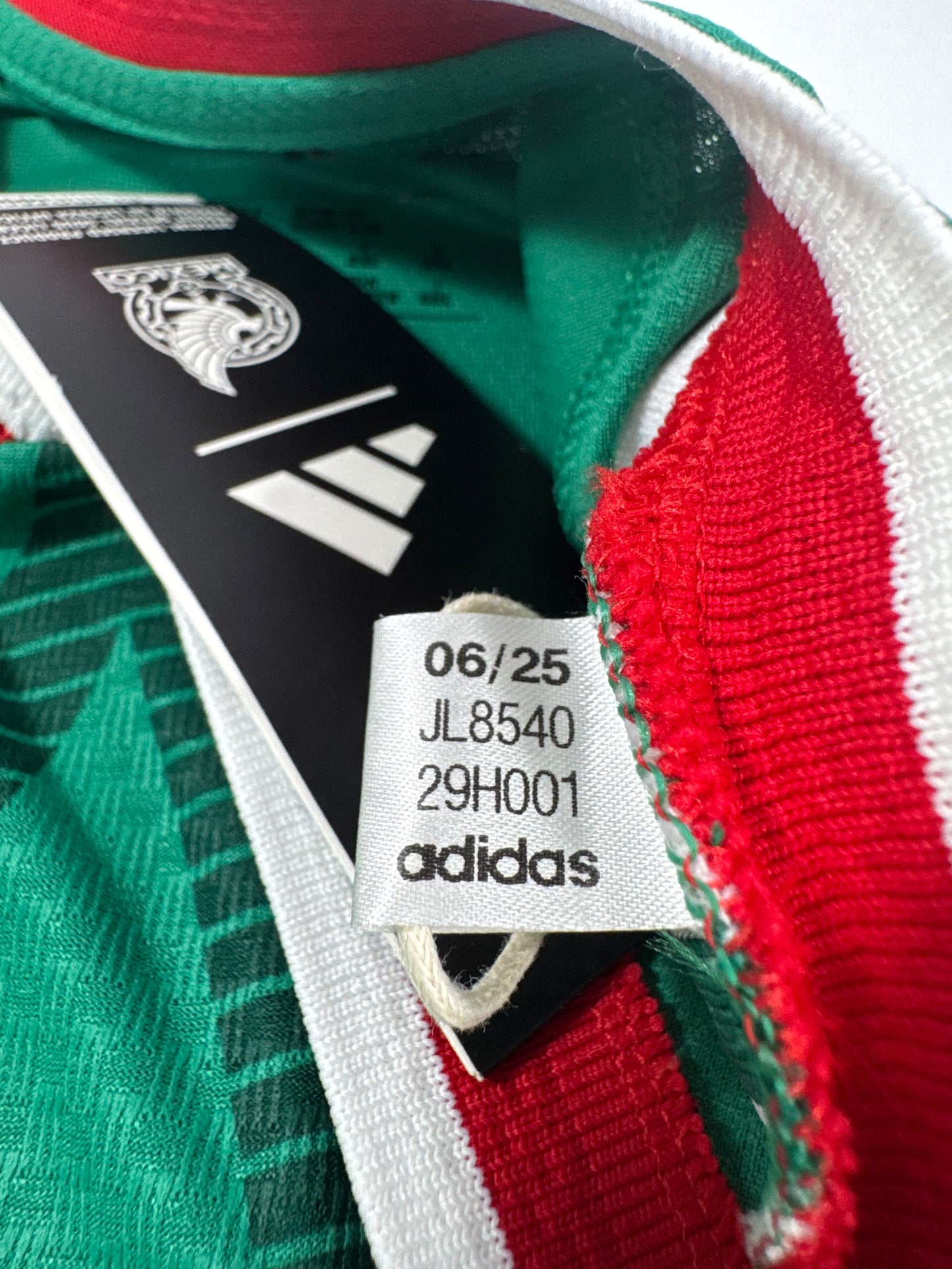 2026 ADIDAS MEXICO HOME AUTHENTIC JERSEY NEW WITH TAGS ERIK LIRA 6 (XXL) NEW WITH TAGS