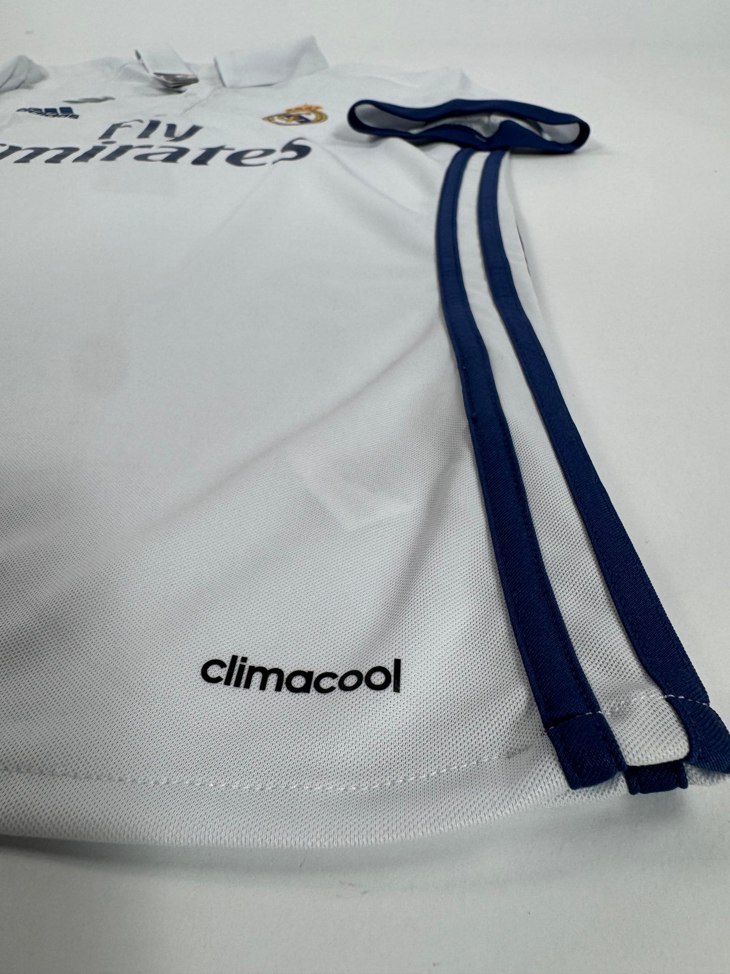 16/17 REAL MADRID HOME JERSEY CRISTIANO RONALDO 7(L) NEW WITH TAGS