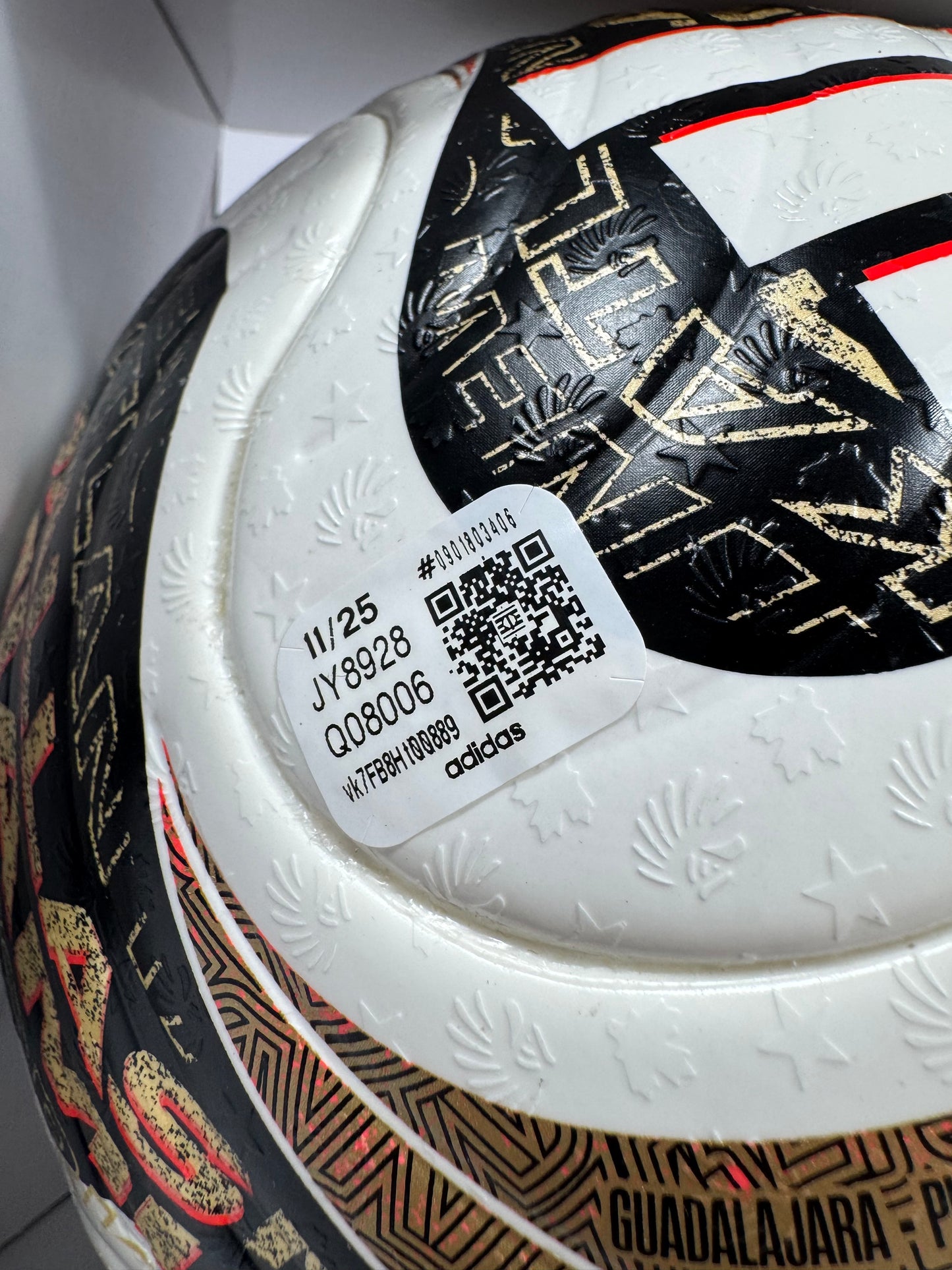 2026 ADIDAS TRIONDA PRO FINAL- OFFICIAL WORLD CUP FINAL MATCH BALL