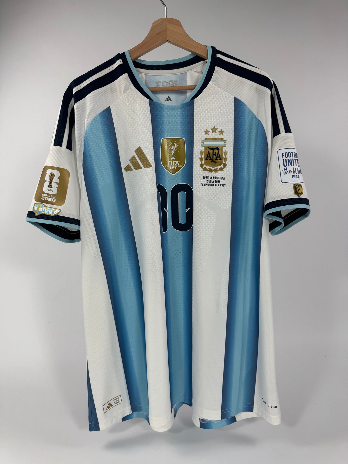 2026 ADIDAS ARGENTINA WORLD CUP FINAL HOME JERSEY LIONEL MESSI (XL)
