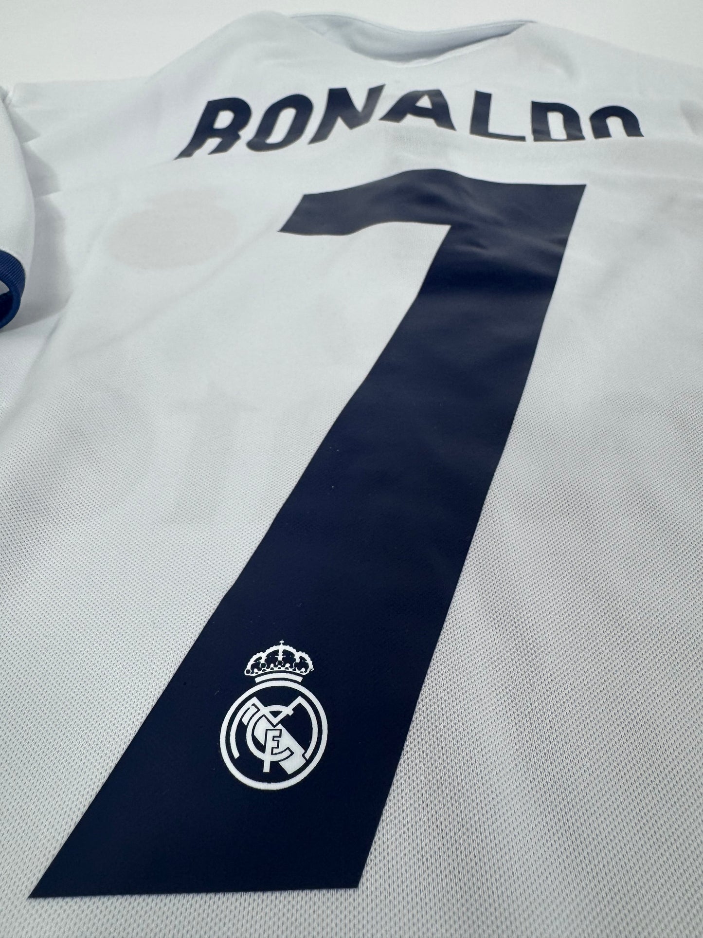 16/17 REAL MADRID HOME JERSEY CRISTIANO RONALDO 7(L) NEW WITH TAGS