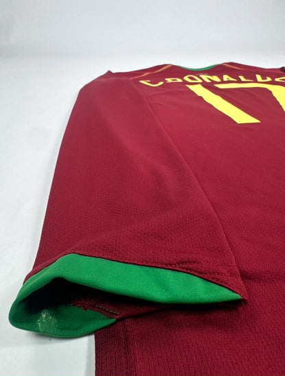 2006 NIKE PORTUGAL LONG SLEEVE HOME KIT CRISTIANO RONALDO 17-(XL)
