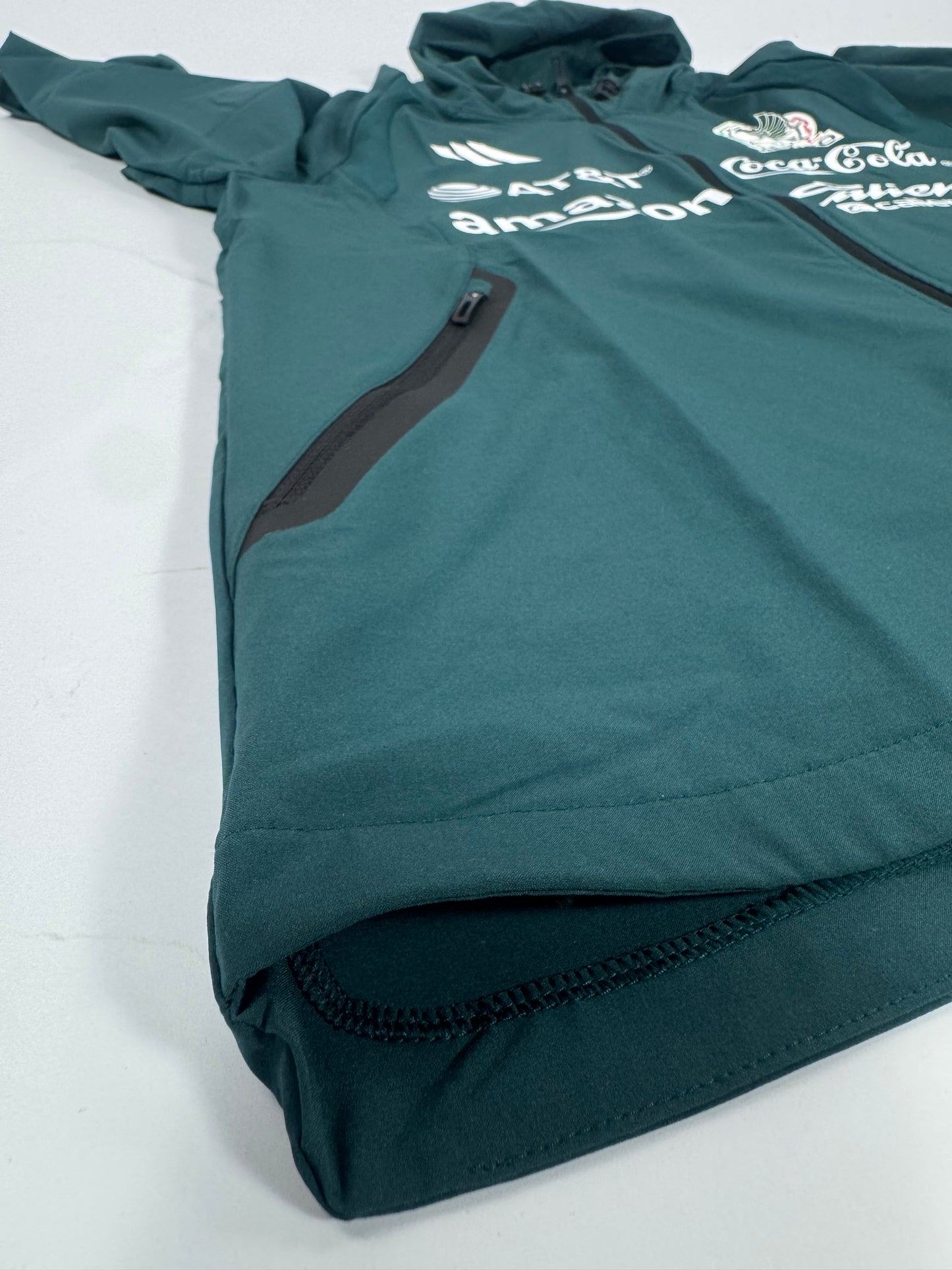 2026 ADIDAS MEXICO TEAM ISSUE (UTILERIA) FULL ZIP WINDBREAKER JACKET (L)
