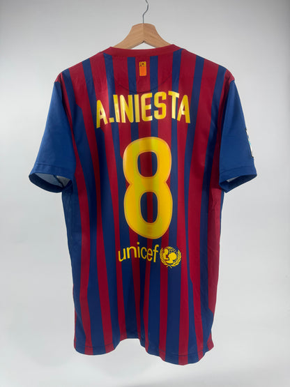 2011/12 FC BARCELONA HOME SHIRT INIESTA 8-(M)