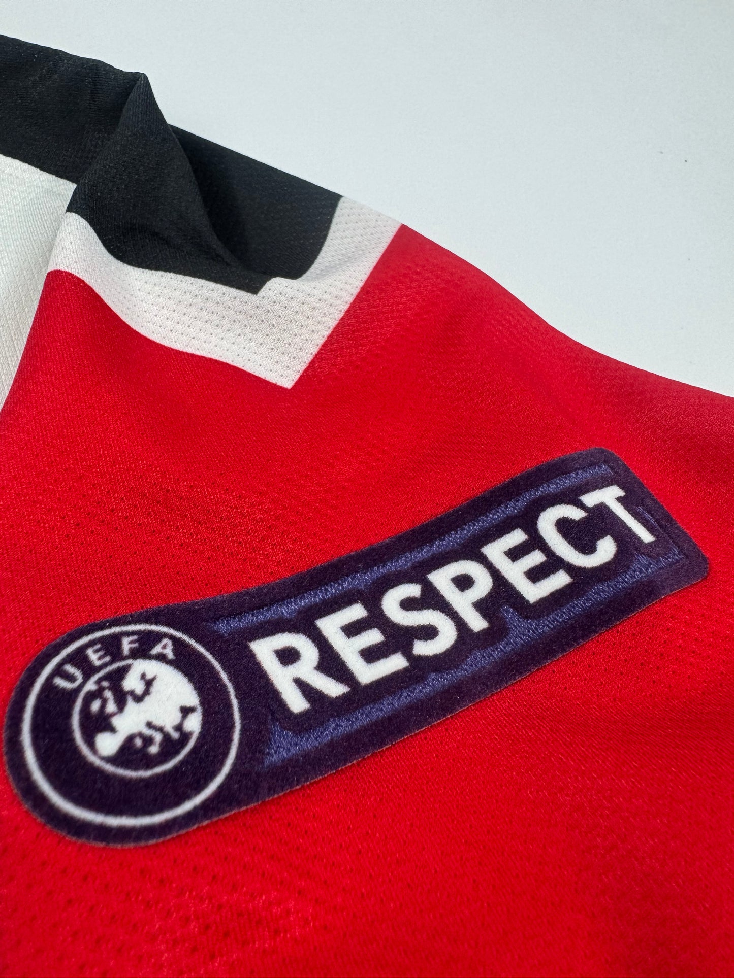 2011 NIKE MANCHESTER UNITED AWAY JERSEY UCL FINAL CHICHARITO  14 (M)