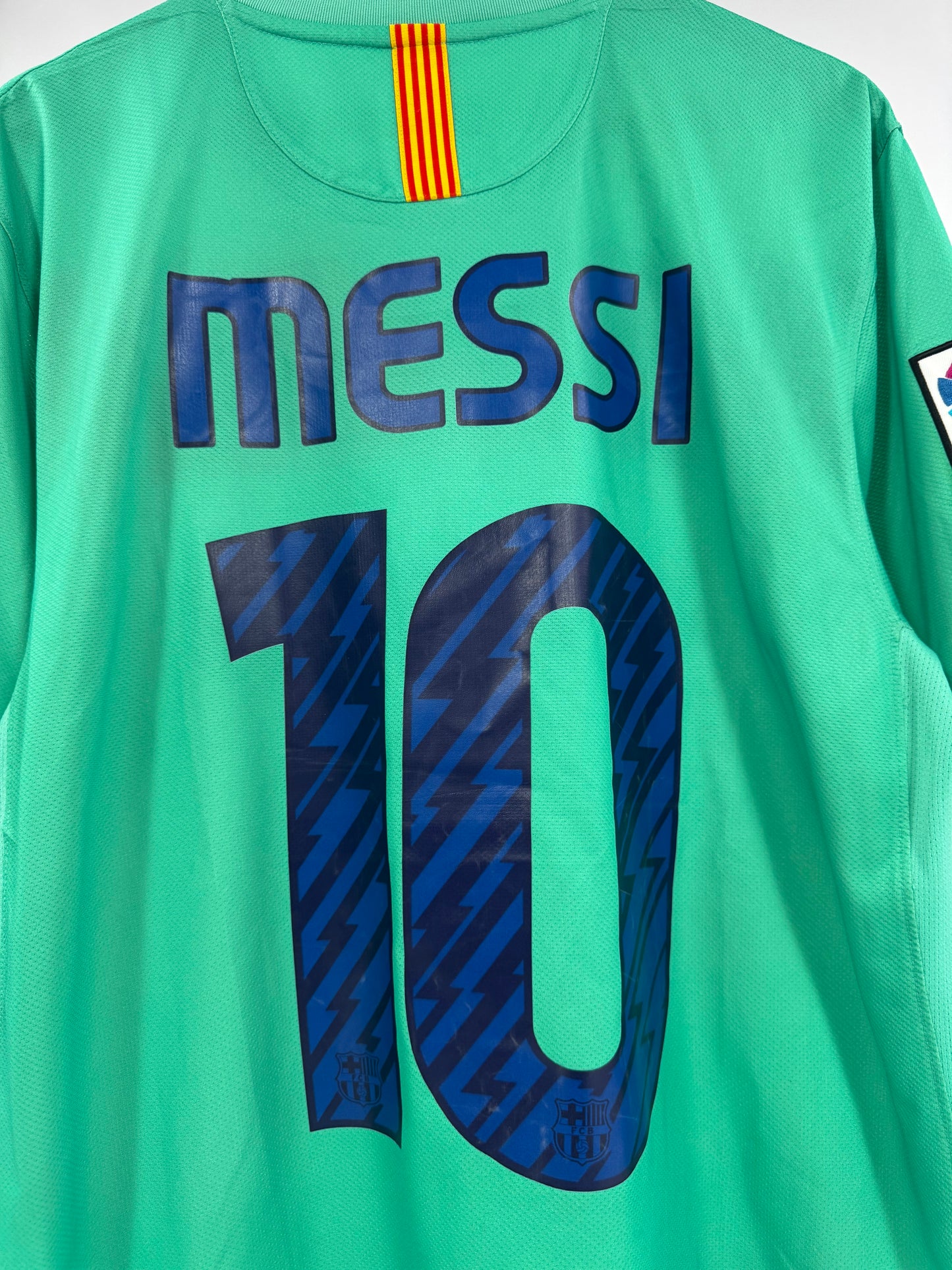 2010 NIKE FC BARCELONA AWAY JERSEY (L)