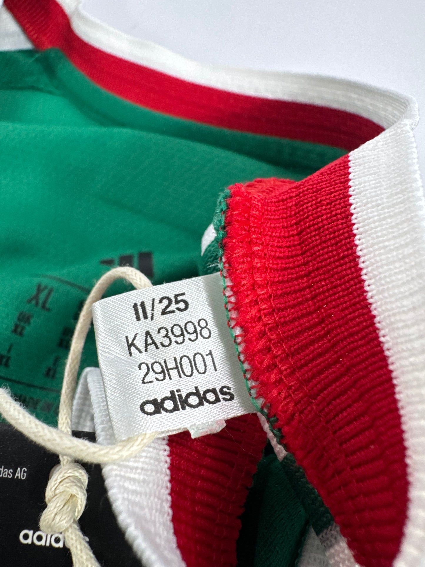 2026 ADIDAS MEXICO WORLD CUP HOME JERSEY LONG SLEEVE GILBERTO MORA 19 (XL) PLAYER VERSION