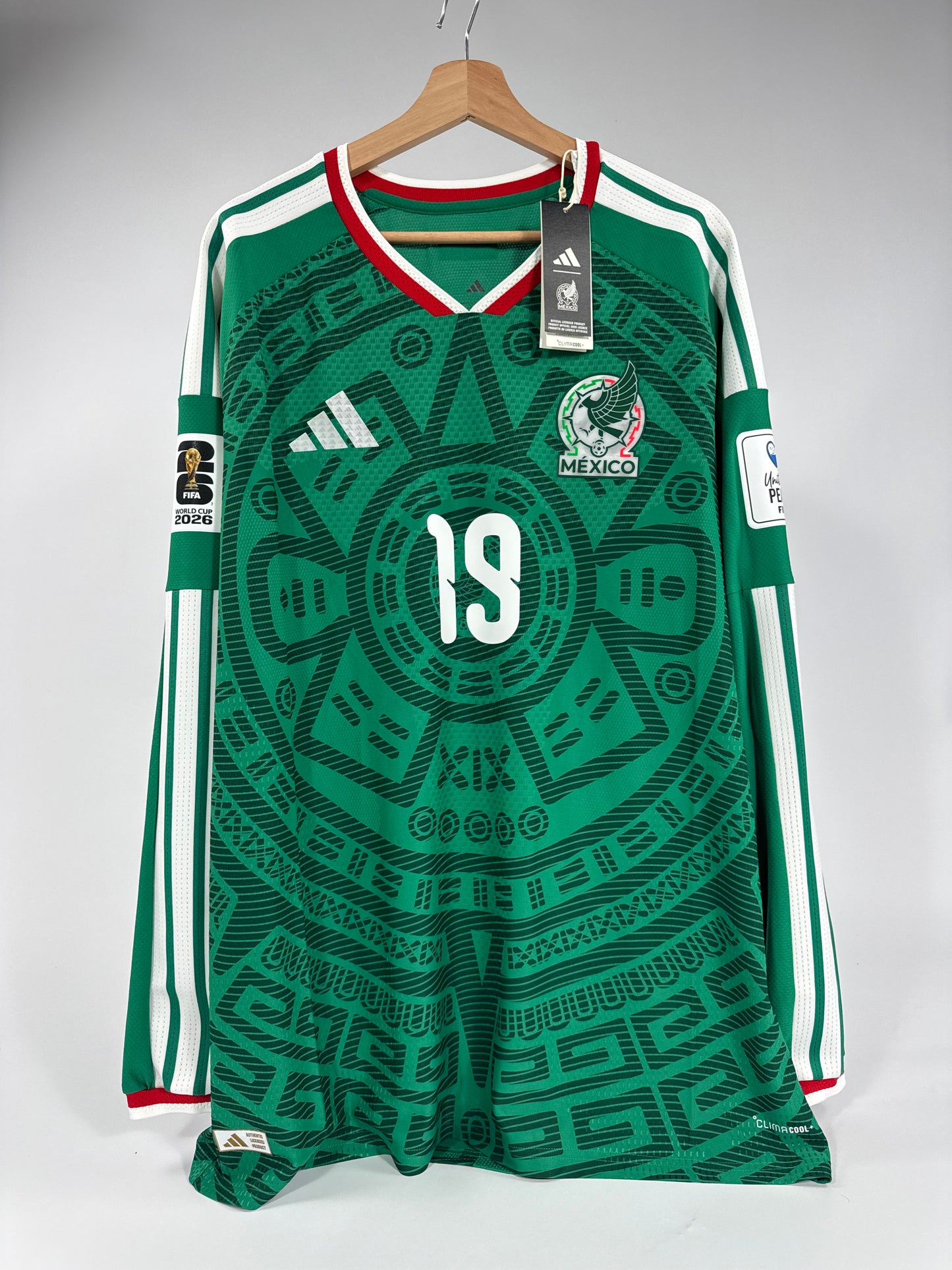 2026 ADIDAS MEXICO WORLD CUP HOME JERSEY LONG SLEEVE GILBERTO MORA 19 (XL) PLAYER VERSION