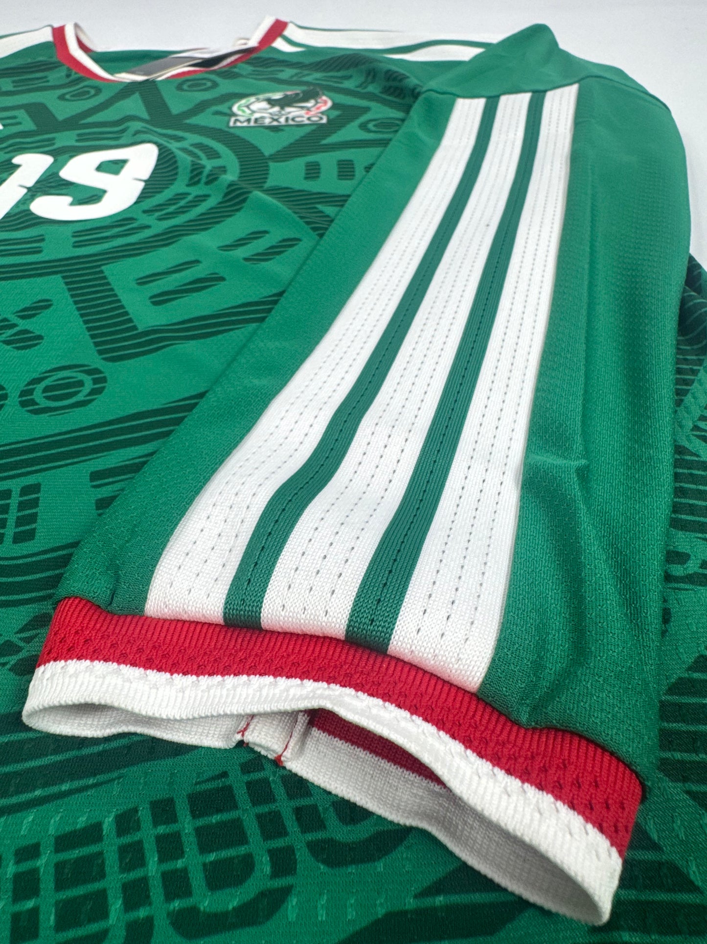 2026 ADIDAS MEXICO WORLD CUP HOME JERSEY LONG SLEEVE GILBERTO MORA 19 (XL) PLAYER VERSION