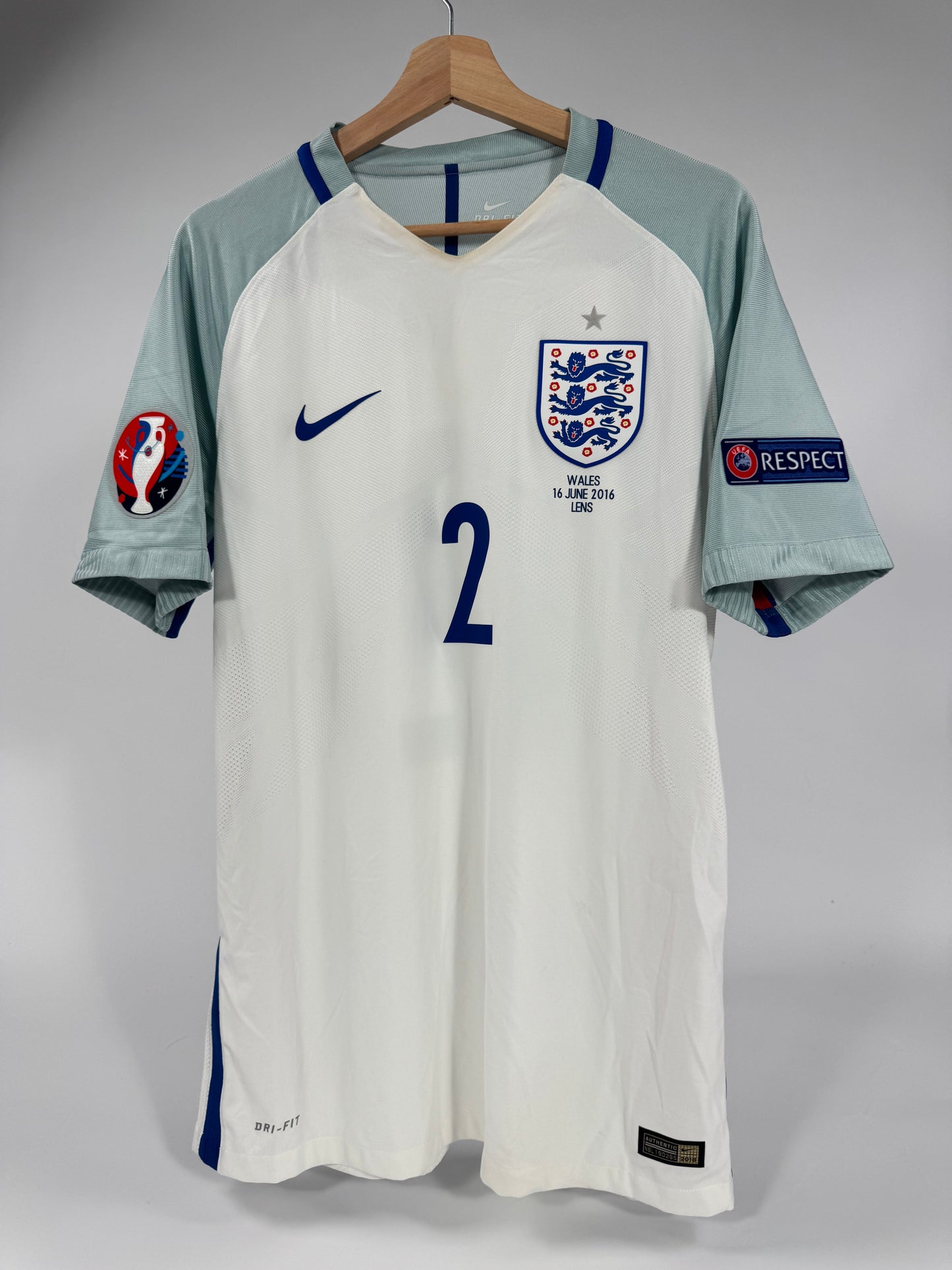 2016 NIKE ENGLAND HOME JERSEY PLAYER VERSION (L)