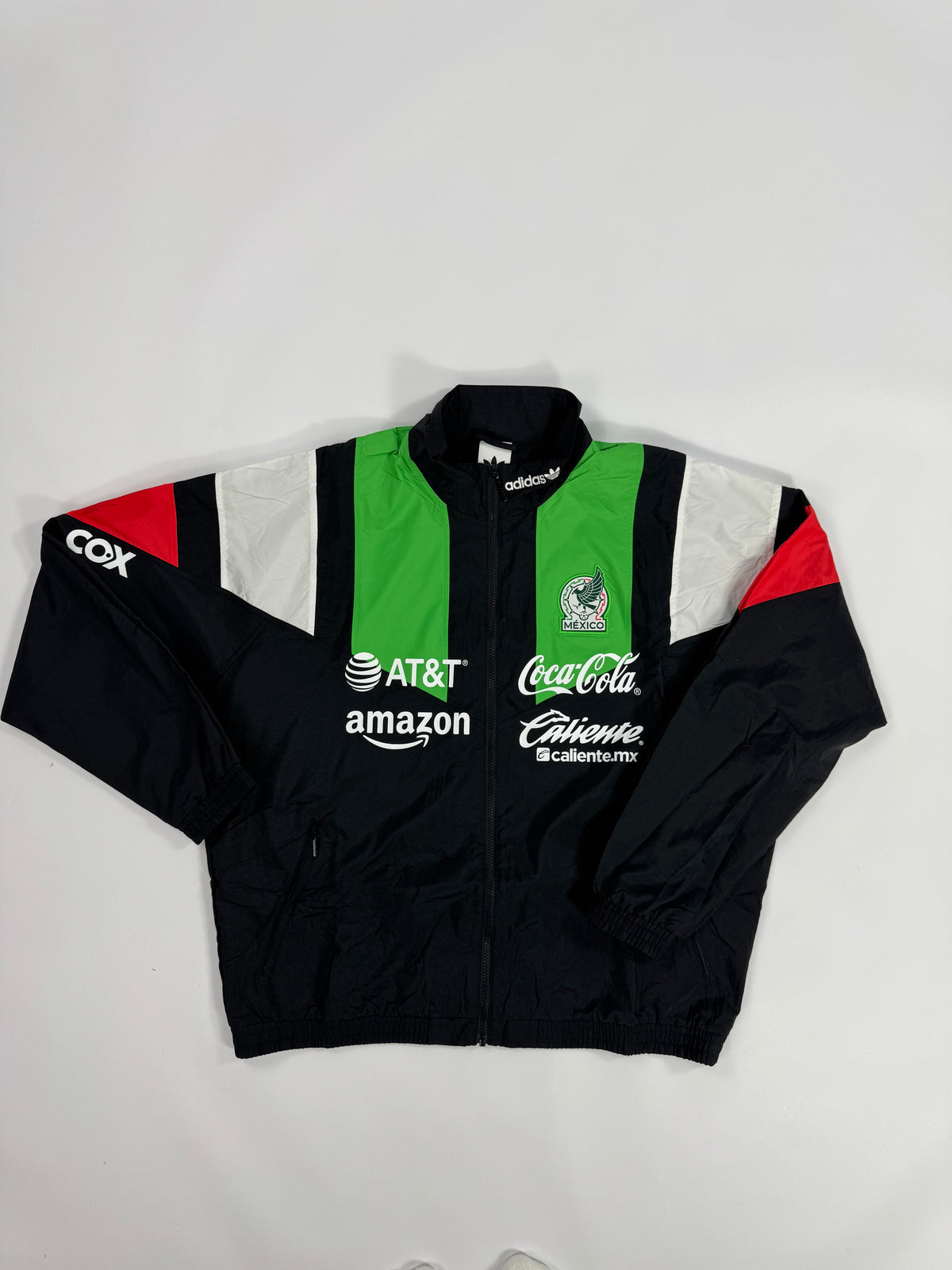 2026 ADIDAS MEXICO UTILERIA TRAVEL JACKET (M) TEAM ISSUE NOT SOLD TO PUBLIC