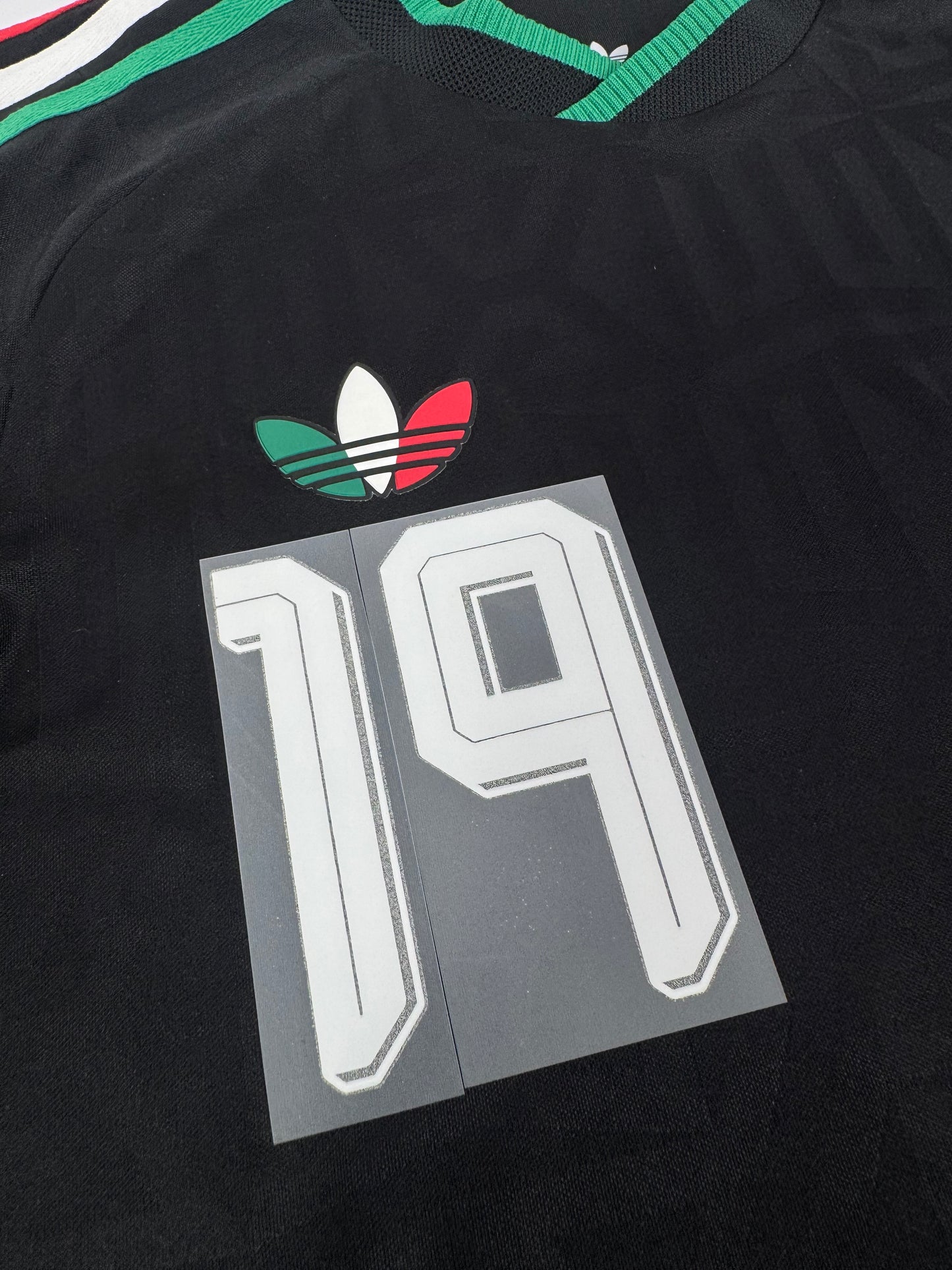 2026 MEXICO THIRD JERSEY NAMe/NUMBER SET-GILBERTO MORA 19