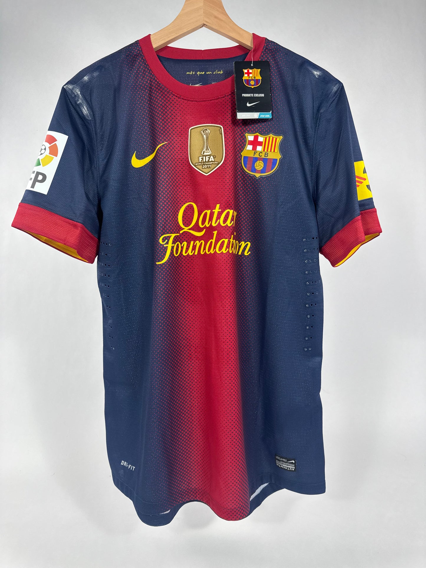2012/13 NIKE FC BARCELONA JERSEY NEW WITH TAGS PLAYER VERSION-(L)
