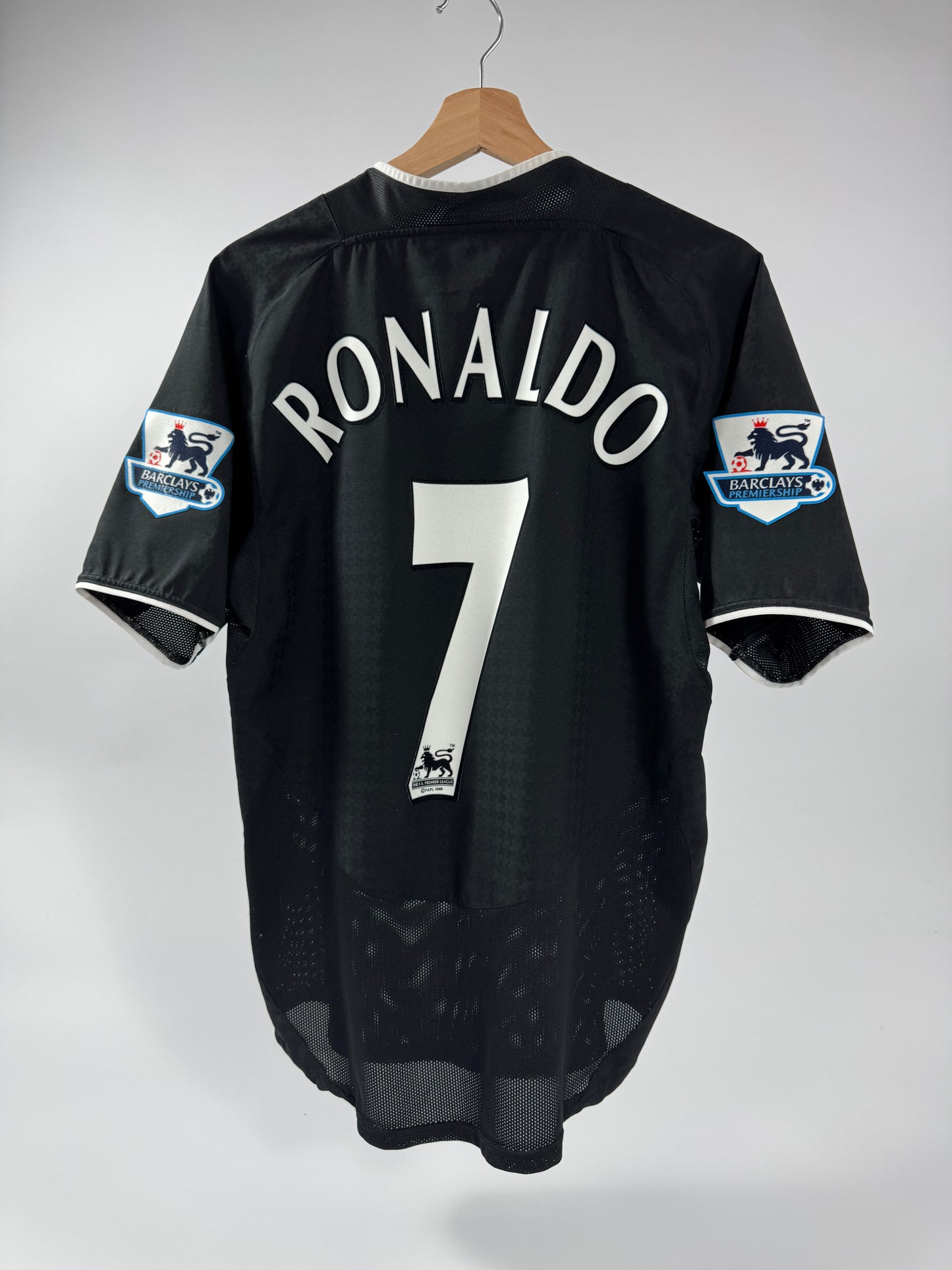2004 NIKE MANCHESTER UNITED AWAY JERSEY CRISTIANO RONALDO 7 (S)