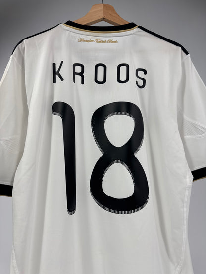 2010 ADIDAS GERMANY HOME JERSEY KROOS 18 (L)