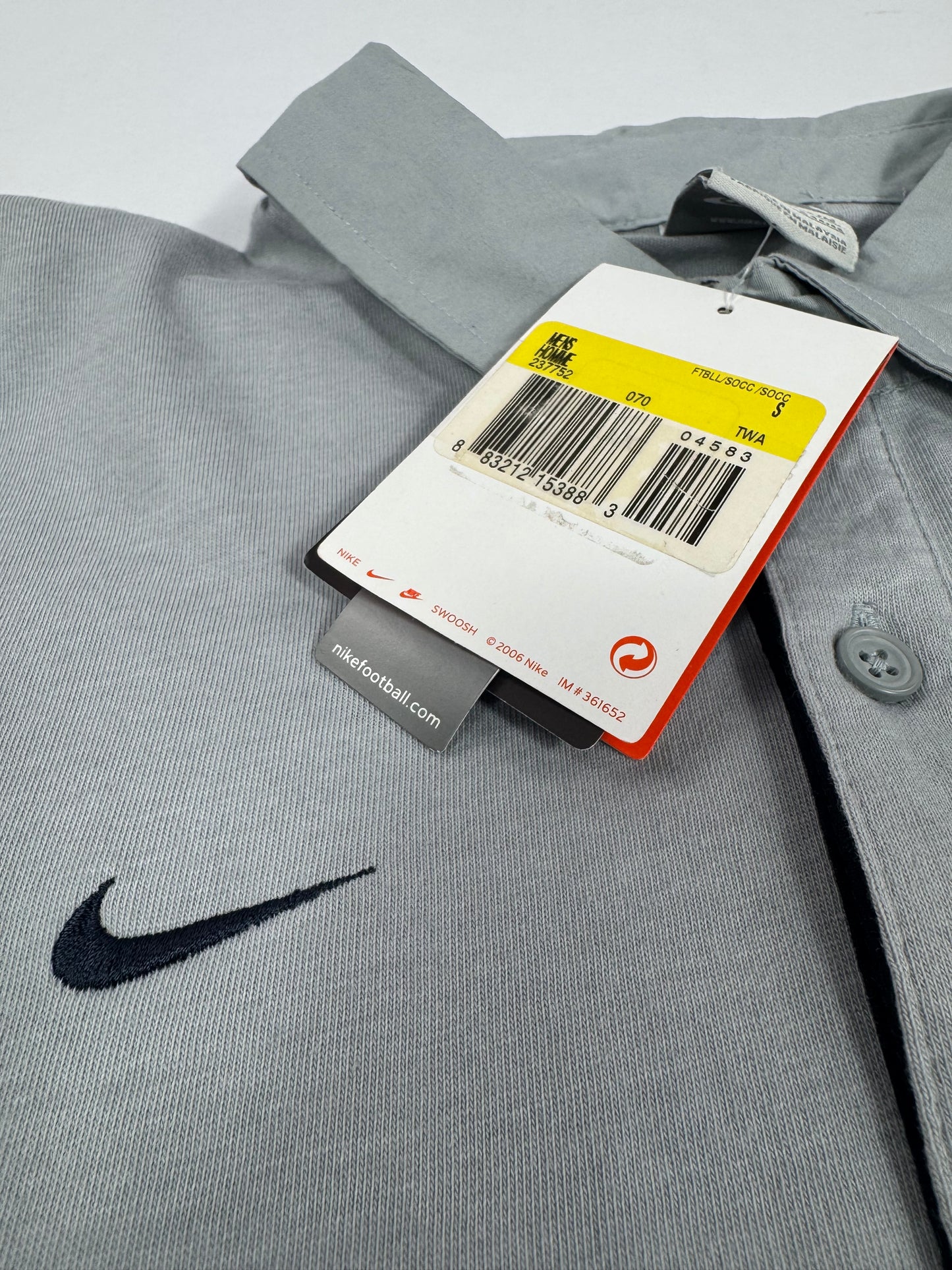 2007 NIKE FC BARCELONA TRAVEL POLO-(S)