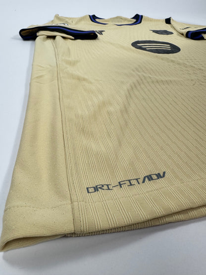 2025/26 NIKE FC BARCELONA KOBE AWAY JERSEY PEDRI 8 (XL) NEW WITH TAGS