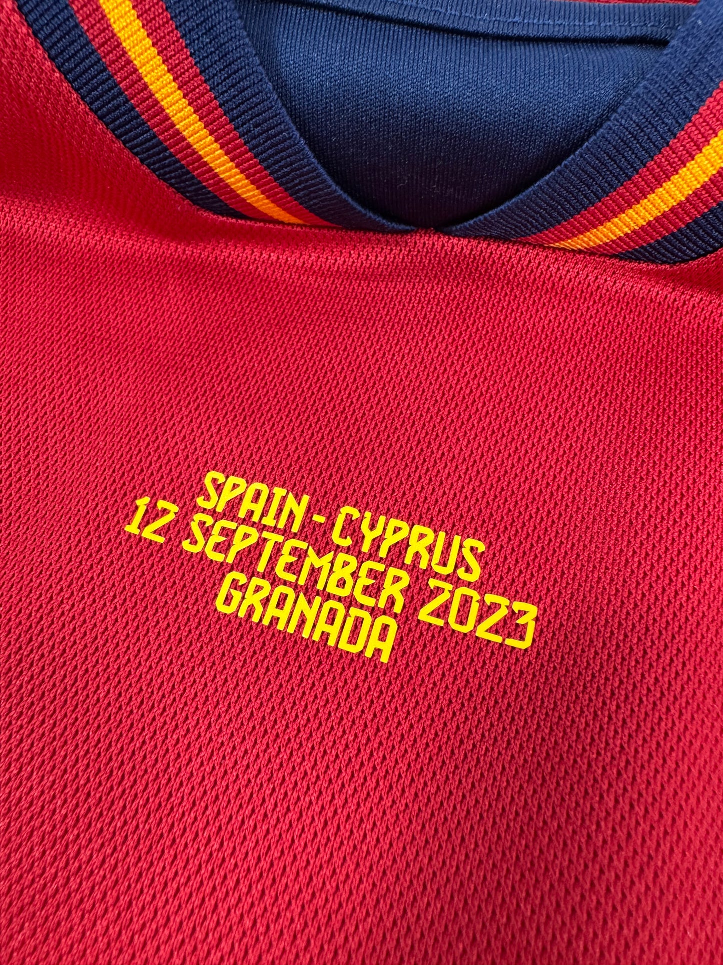2022/23 ADIDAS SPAIN HOME JERSEY LAMINE YAMAL 15 (S)