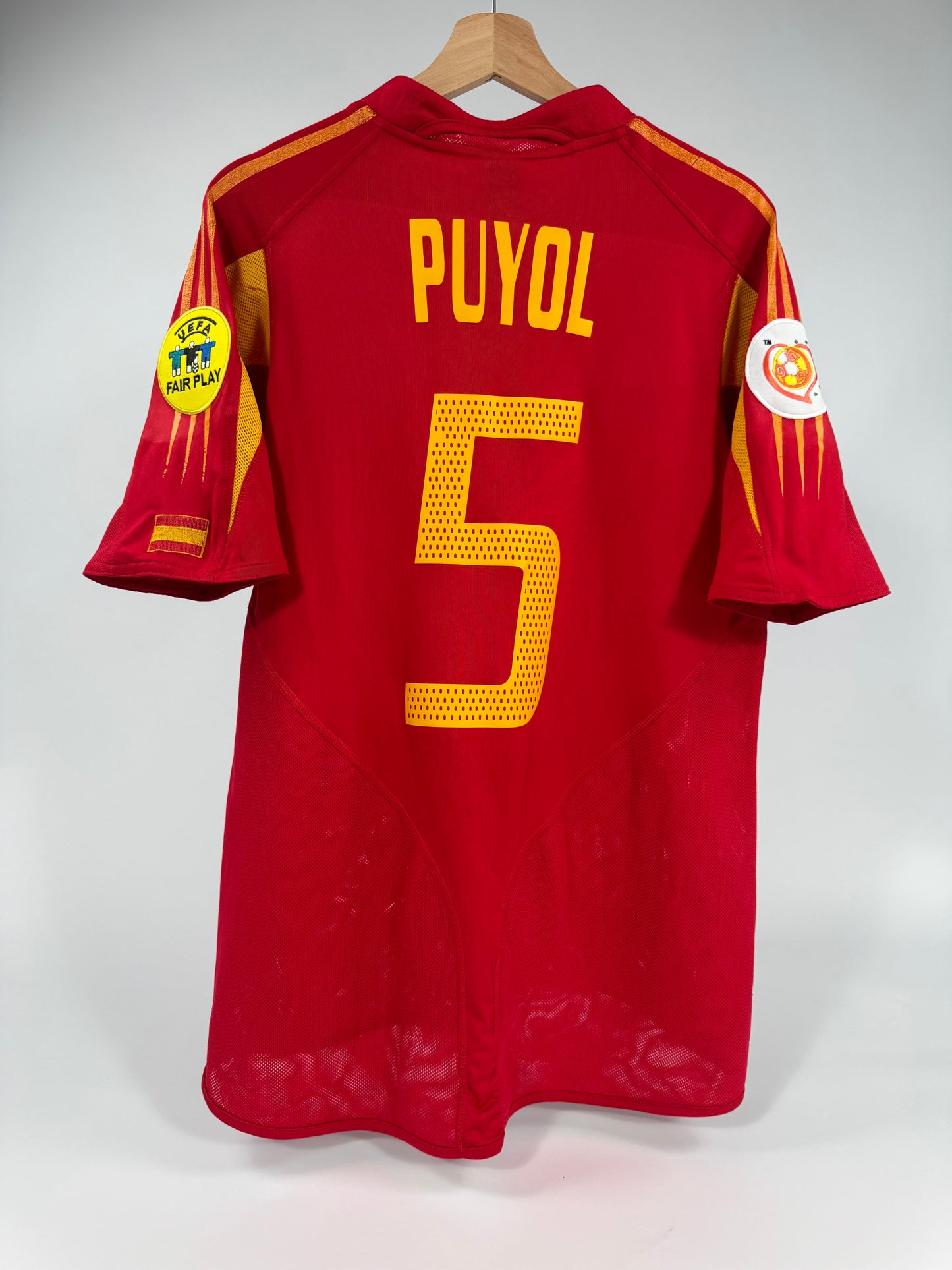 2004 ADIDAS SPAIN HOME JERSEY PUYOL 5 (M)