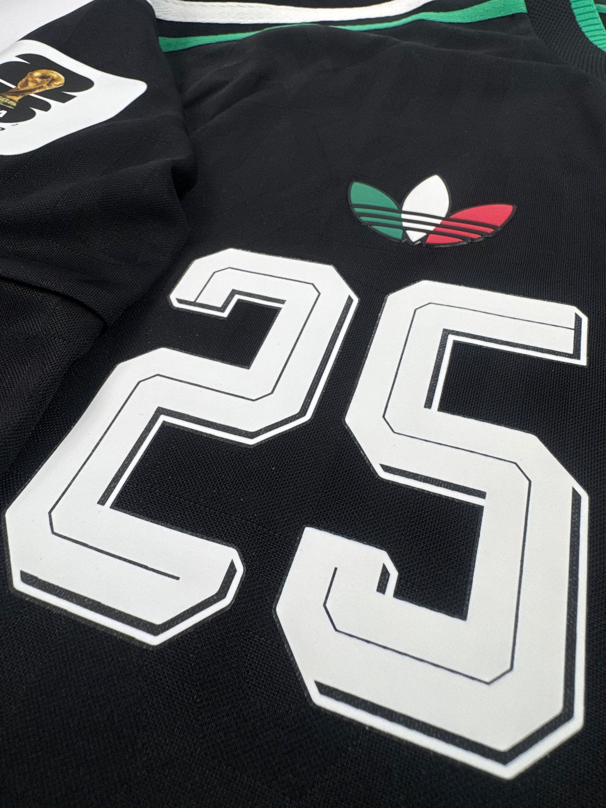 2026 ADIDAS MEXICO THIRD JERSEY AUTHENTIC PLAYER VERSION LONG SLEEVE ROBERTO ALVARADO 25 (L) NEW WITH TAGS
