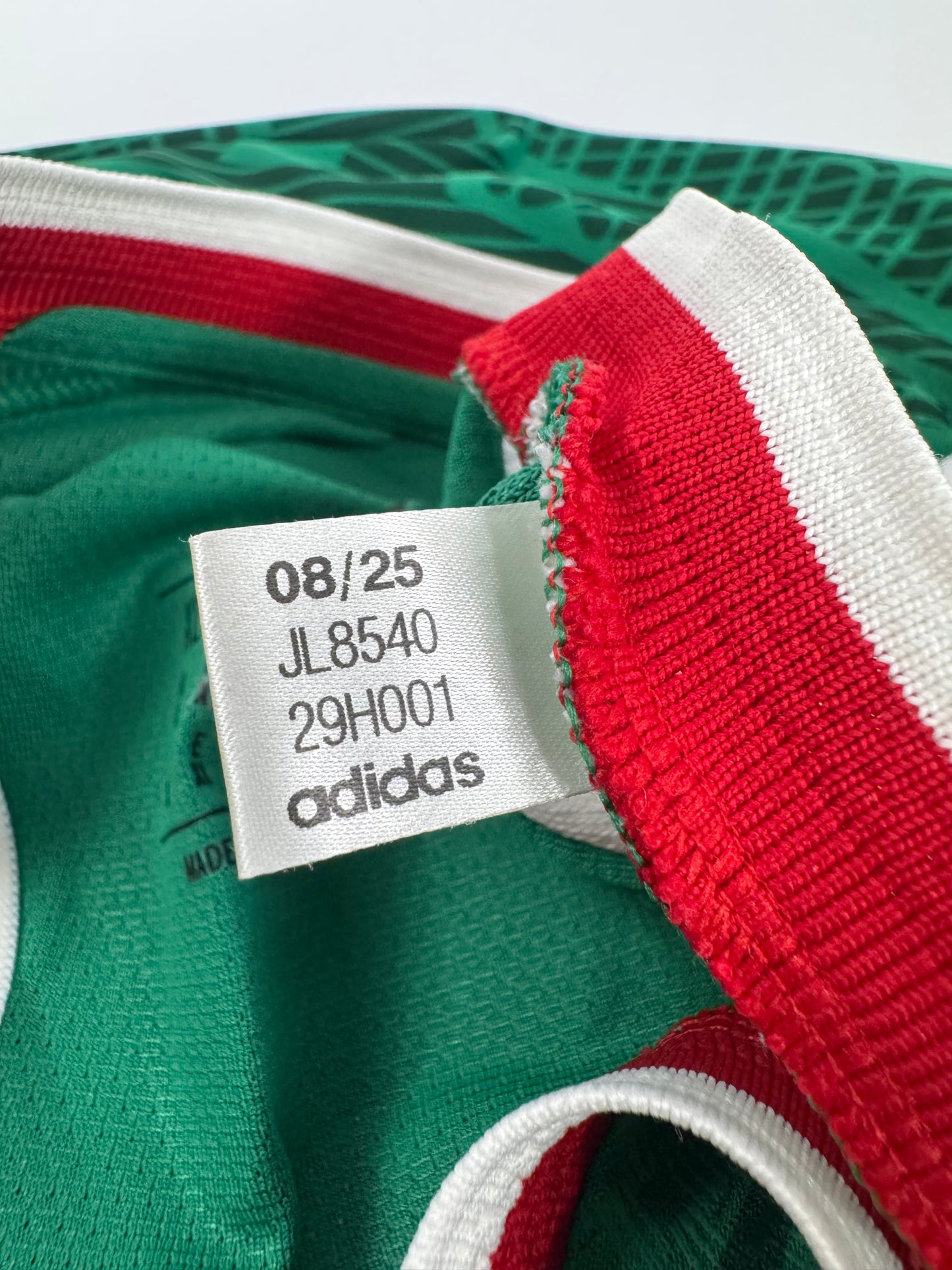 2026 ADIDAS MEXICO HOME JERSEY BRIAN GUTIERREZ 26 (XL) NEW WITH TAGS MEXICO VS SOUTH AFRICA DEBUT JERSEY