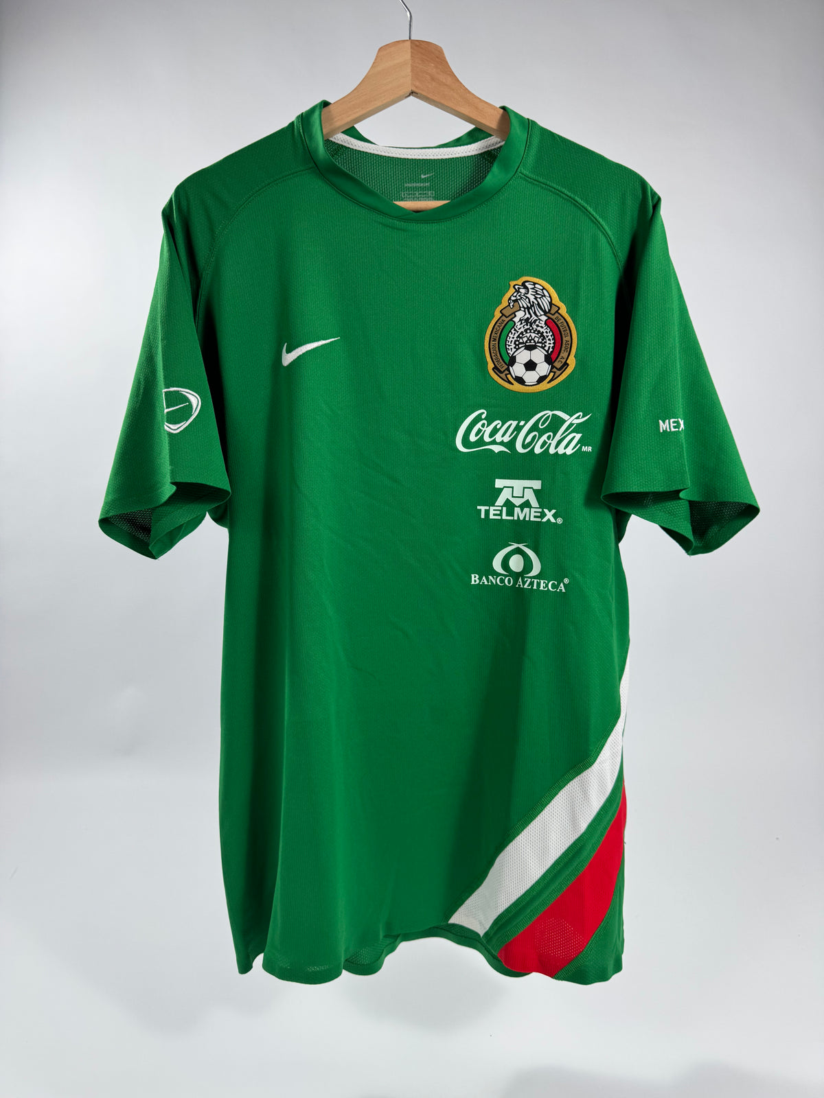 2006 NIKE MEXICO TRANING JERSEY UTILERIA TEAM ISSUE (L)