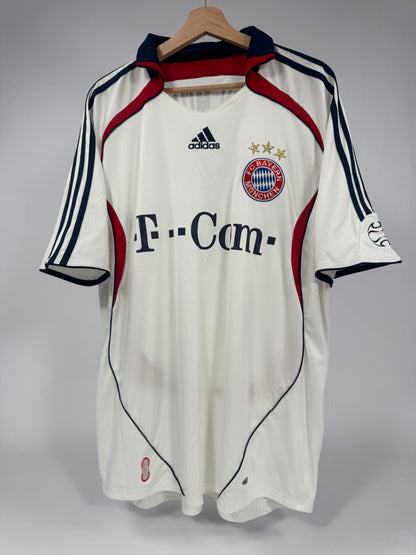 2006 ADIDAS BAYERN MUNICH JERSEY-(XL)