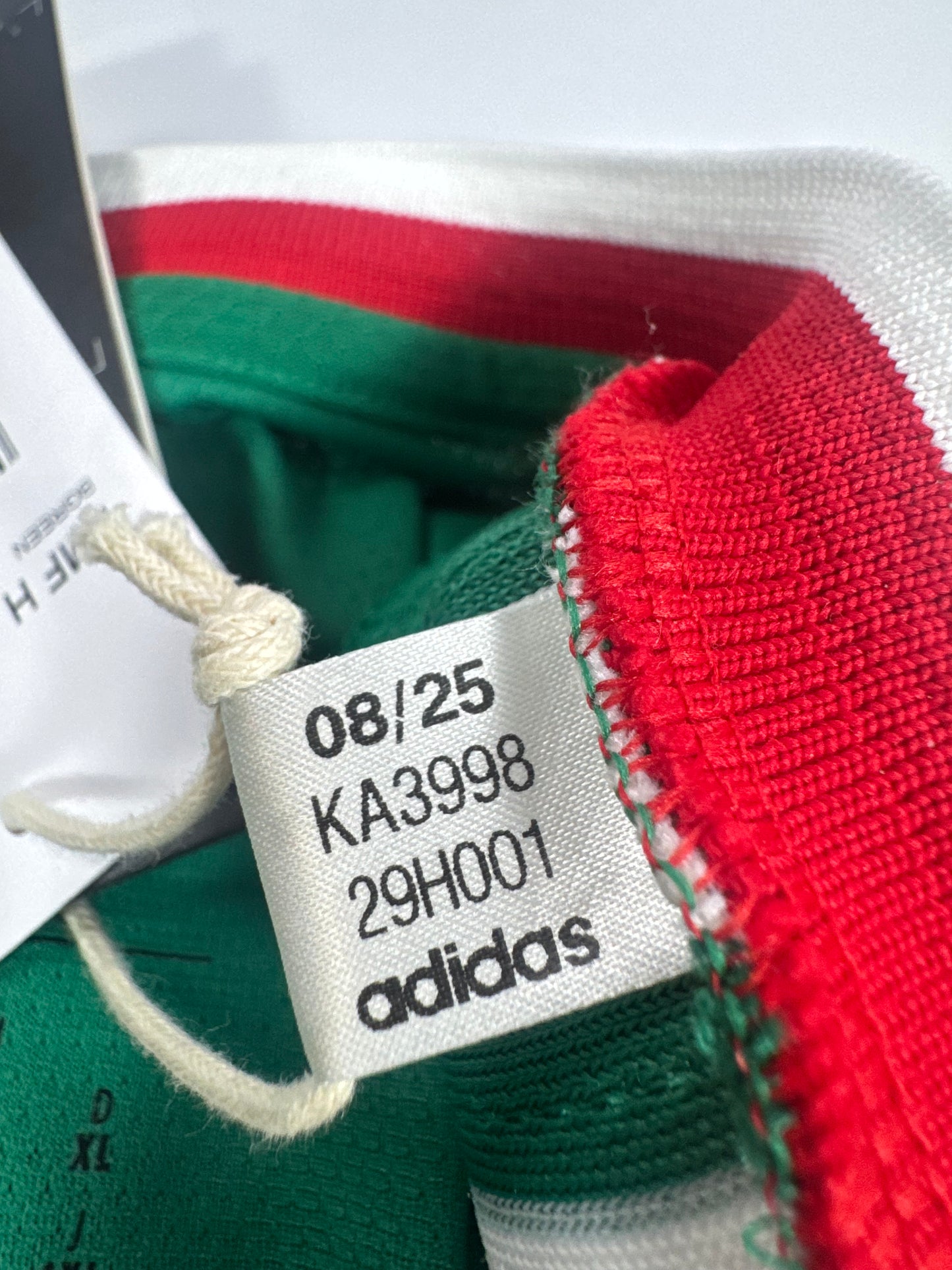 2026 ADIDAS MEXICO WORLD CUP HOME JERSEY LONG SLEEVE GILBERTO MORA 19 (XL) PLAYER VERSION