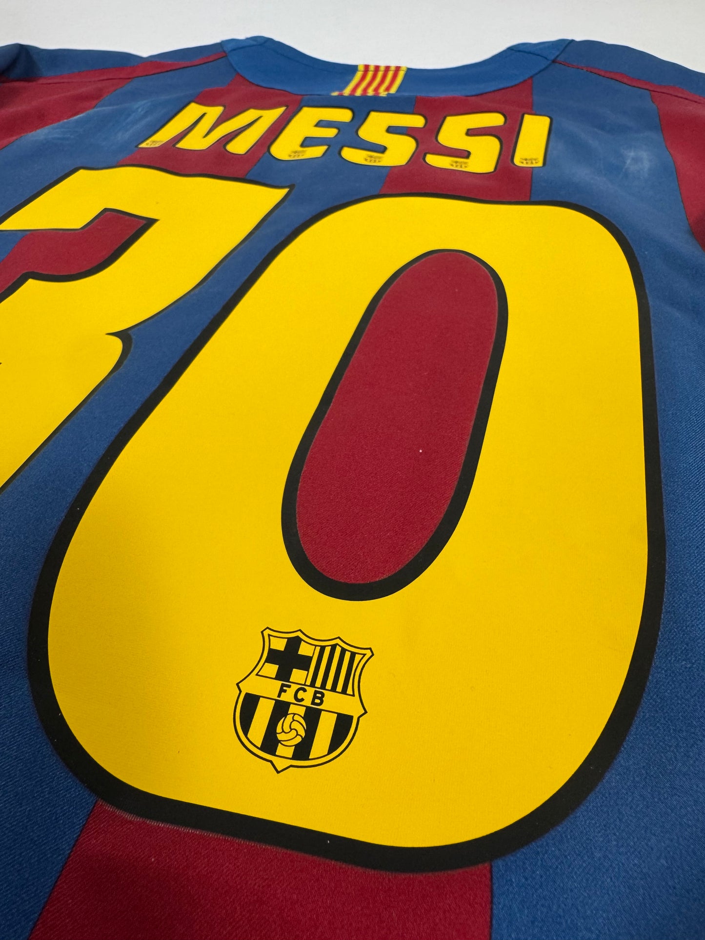 2005/06 IKE T90 FC BARCELONA HOME JERSEY