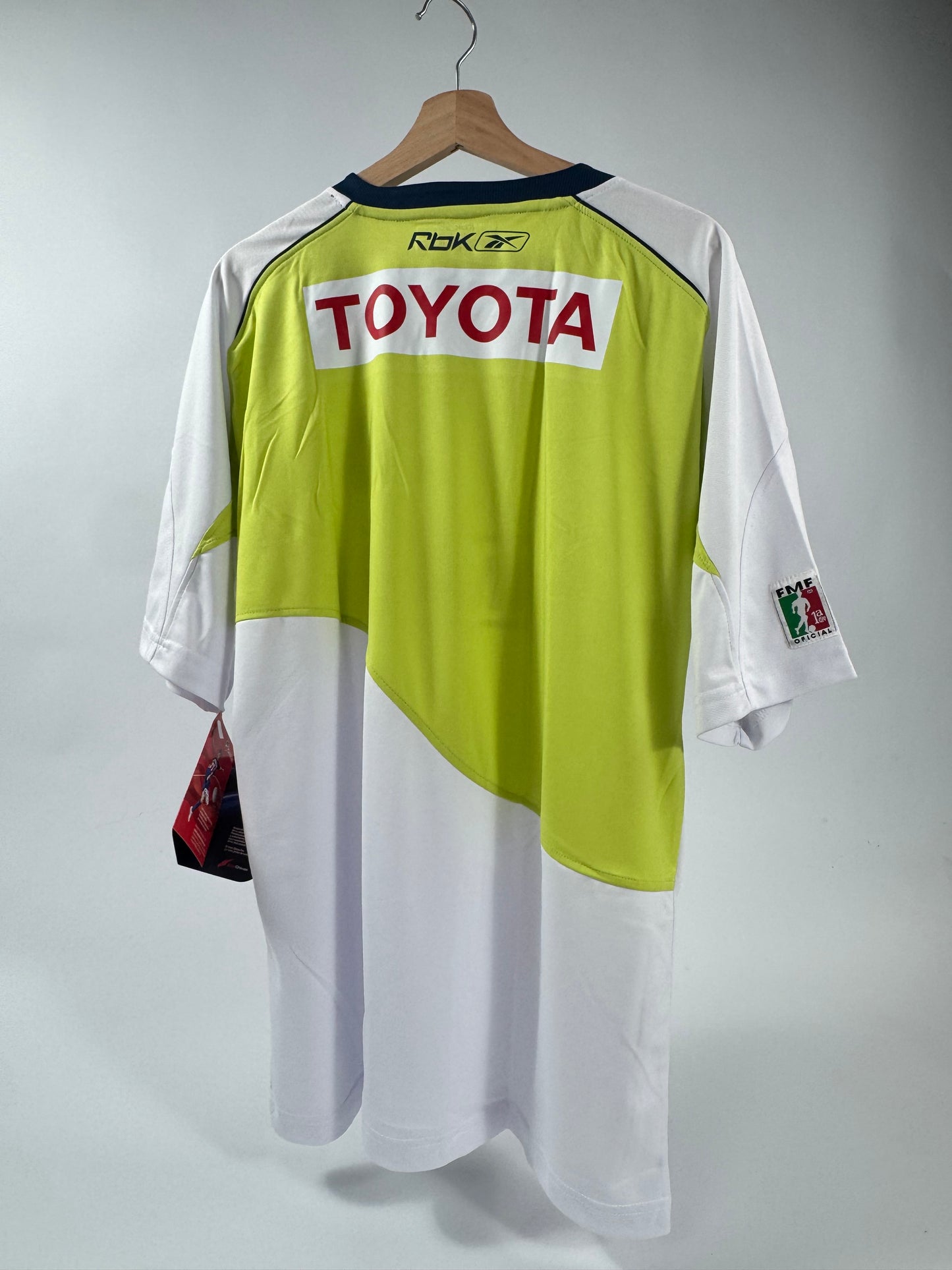 2007 REEBOK Chivas Away Jersey NEW WITH TAGS (XL)
