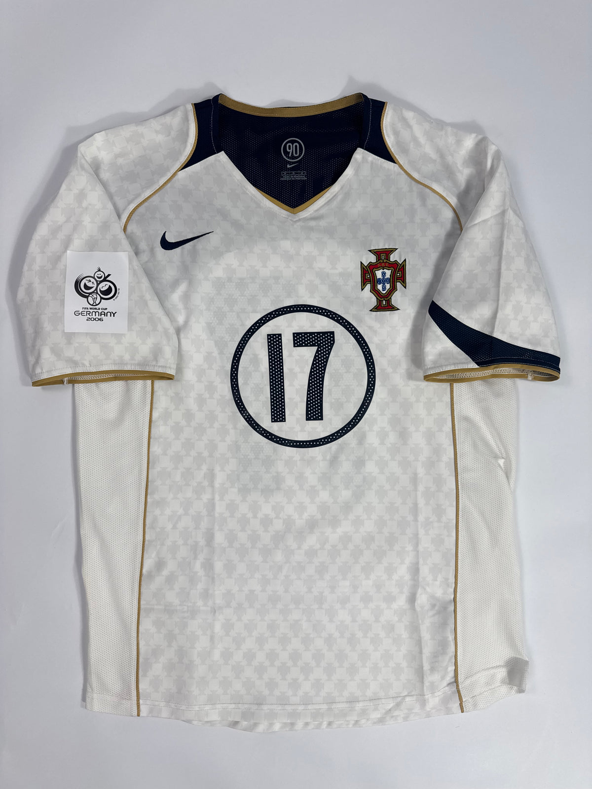 2004/05 NIKE T90 PORTUGAL AWAY JERSEY CRISTIANO RONALDO 17 (M)