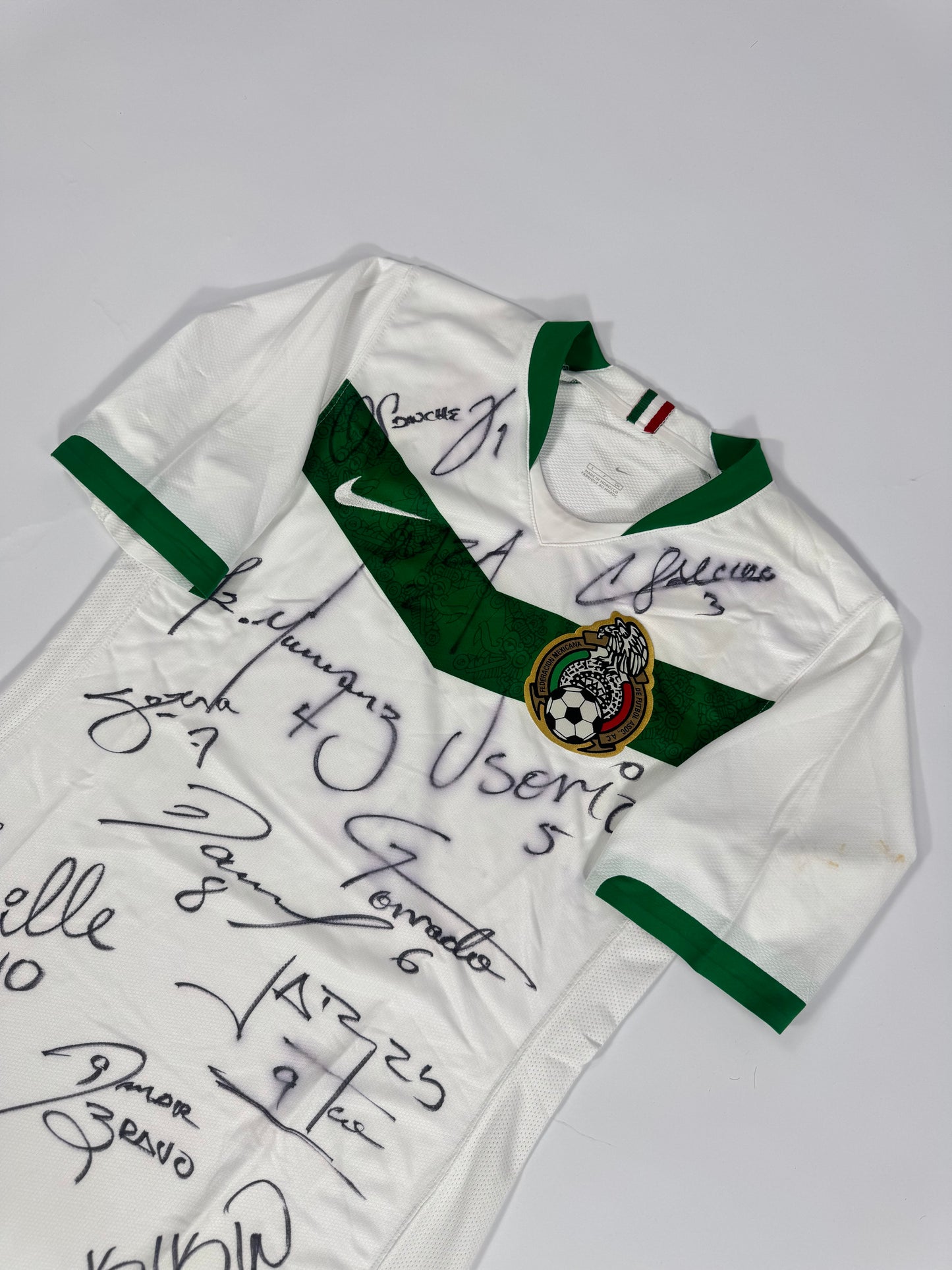 2006 WORLD CUP NIKE PLAYER ISSUE SIGNED MEXICO AWAY JERSEY (UTILERIA) (S)