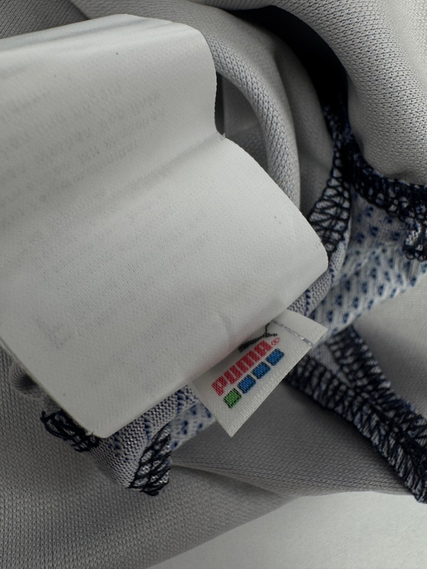 2010/11 PUMAS UNAM AWAY JERSEY NEW WITH TAGS (M)