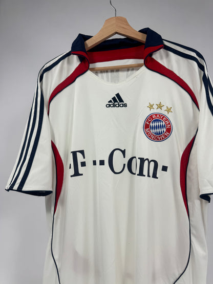 2006 ADIDAS BAYERN MUNICH JERSEY-(XL)
