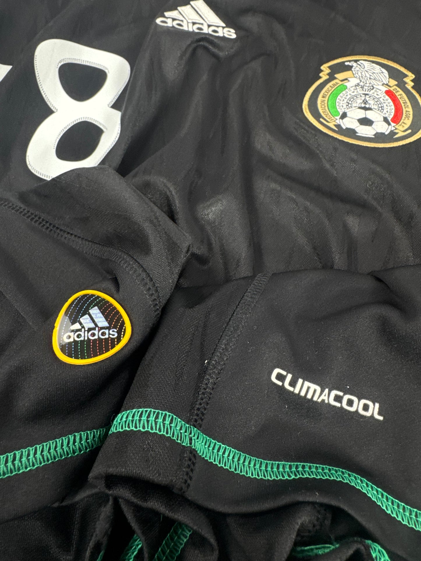 2010 ADIDAS MEXICO AWAY JERSEY ANDRES GUARDADO 18 (L)