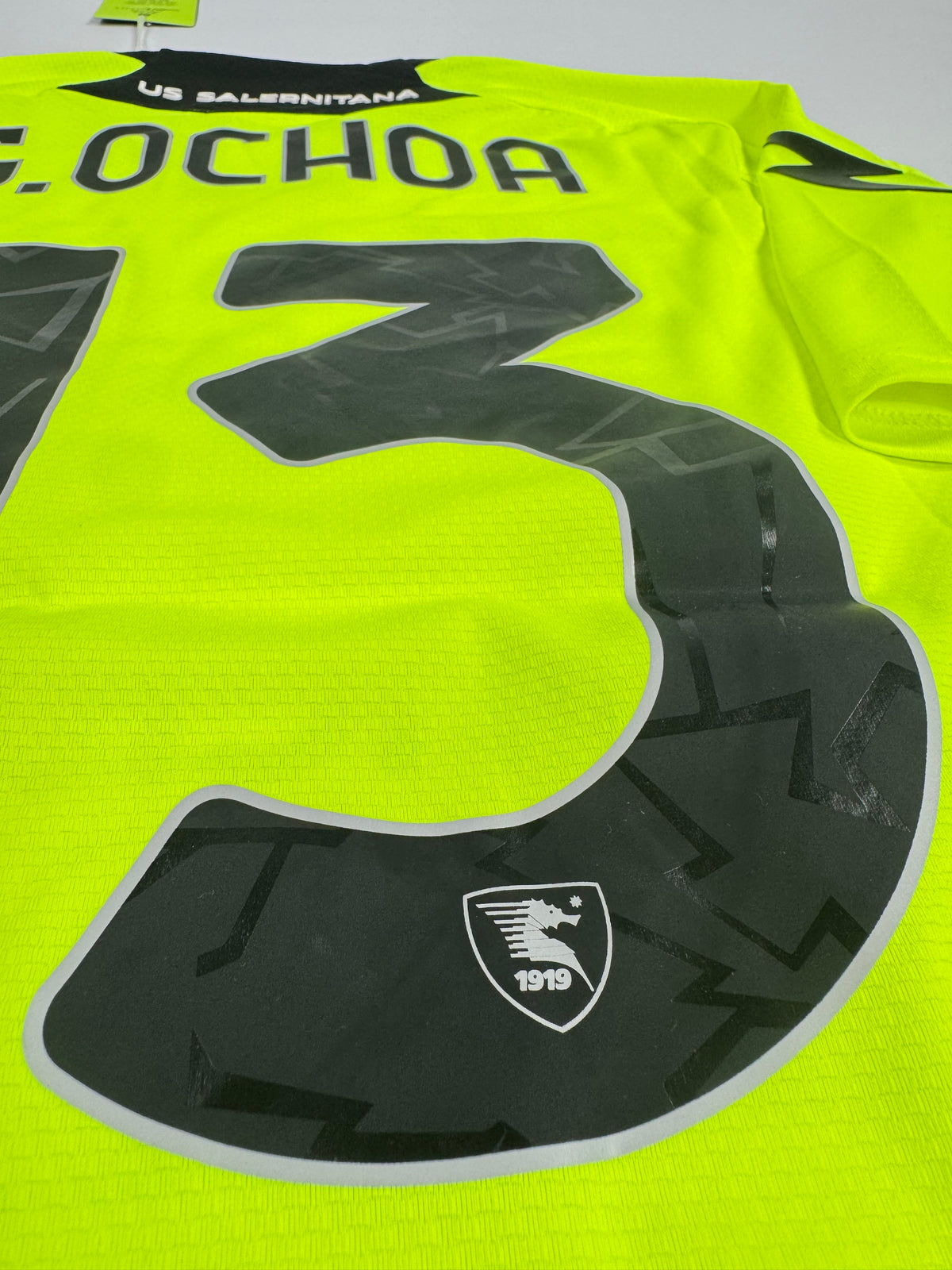2024 ZEUS US SALERNITANA GK JERSEY OCHOA 13 (M) NEW WITH TAGS PLAYER VERSION