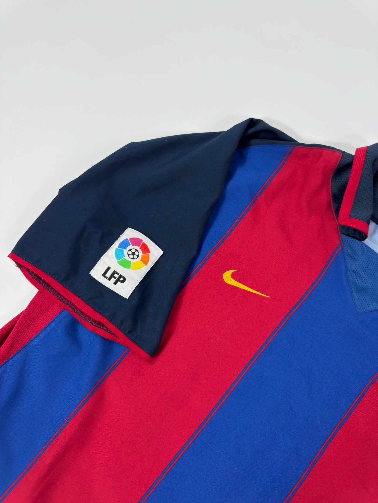 2003 NIKE FC BARCELONA HOME JERSEY RONALDINHO 10 (L)