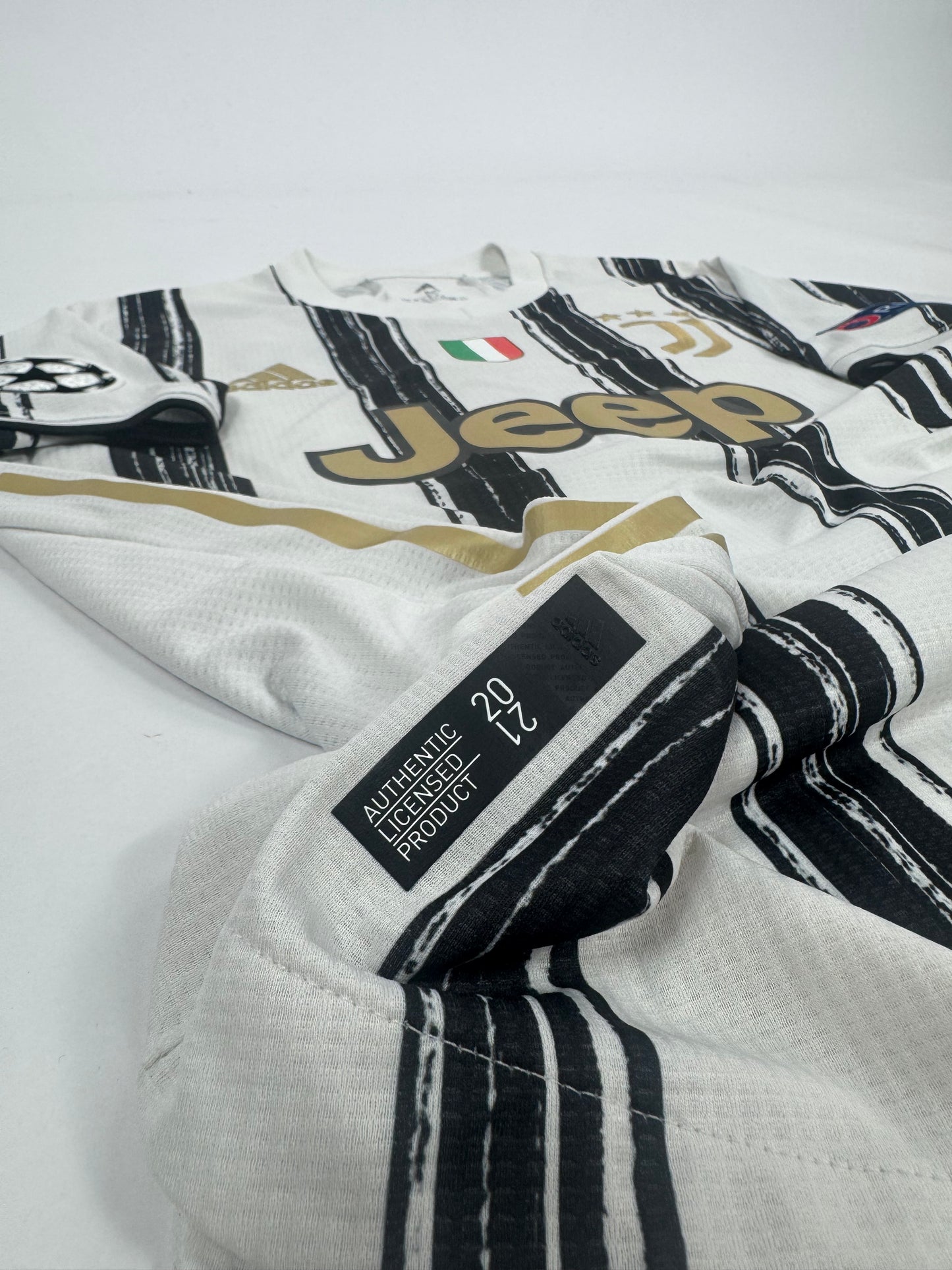 2020/21 ADIDAS JUVENTUS HOME JERSEY RONALDO 7 AUTHENTIC PLAYER VERSION (M)