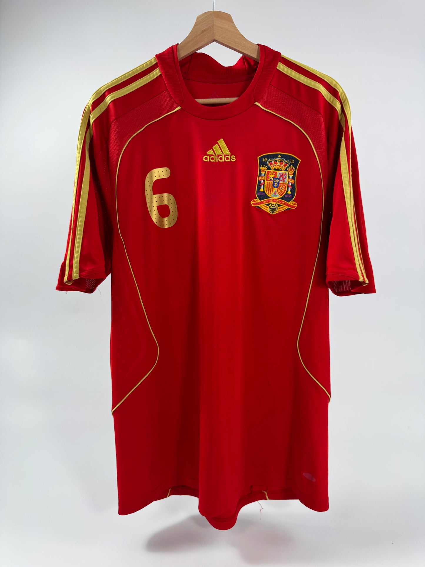 2008/09 ADIDAS SPAIN HOME JERSEY ANDRES INIESTA 6 (L)