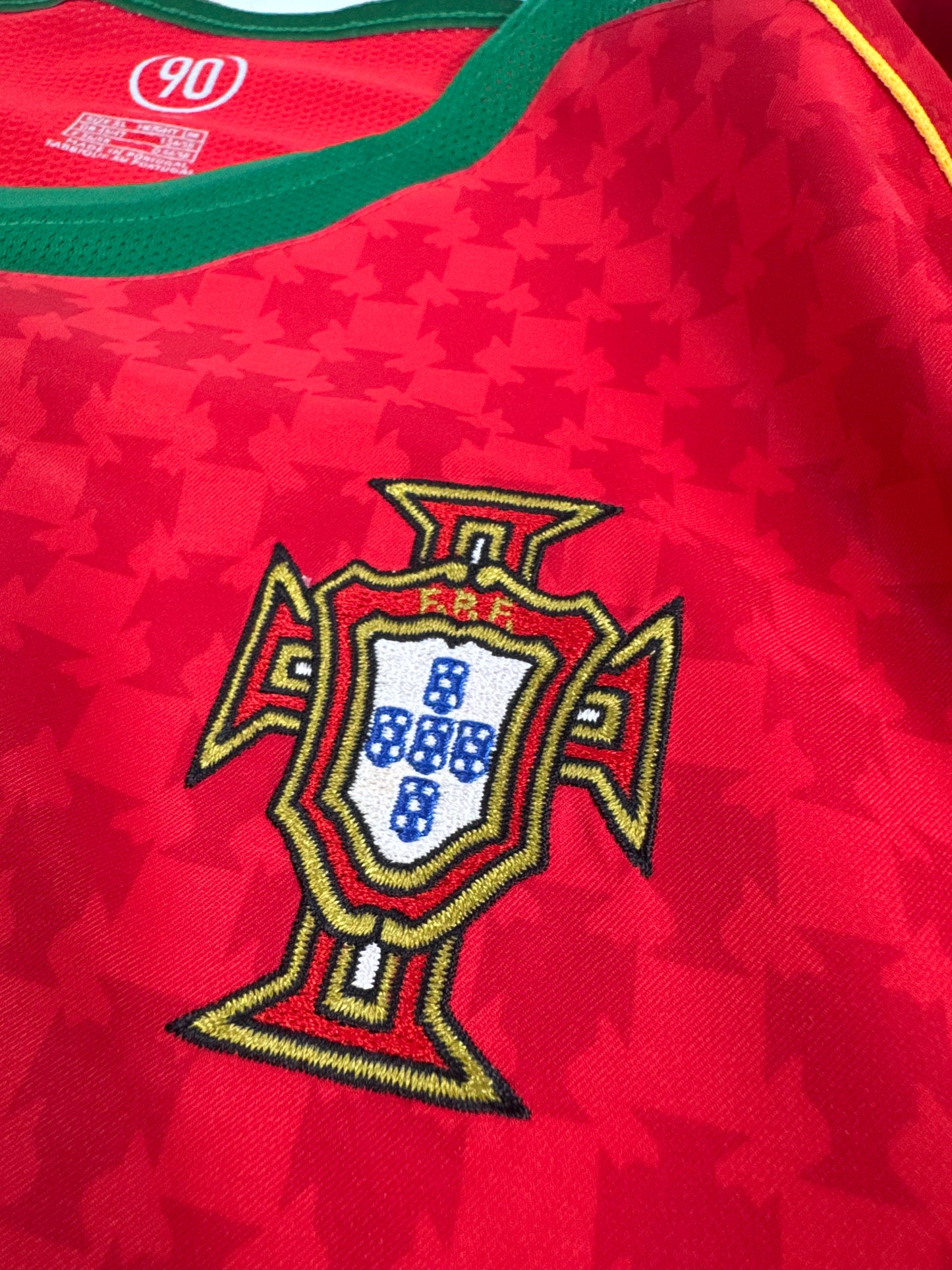 2004/05 NIKE T90 PORTUGAL HOME JERSEY CRISTIANO RONALDO 17 (XL)