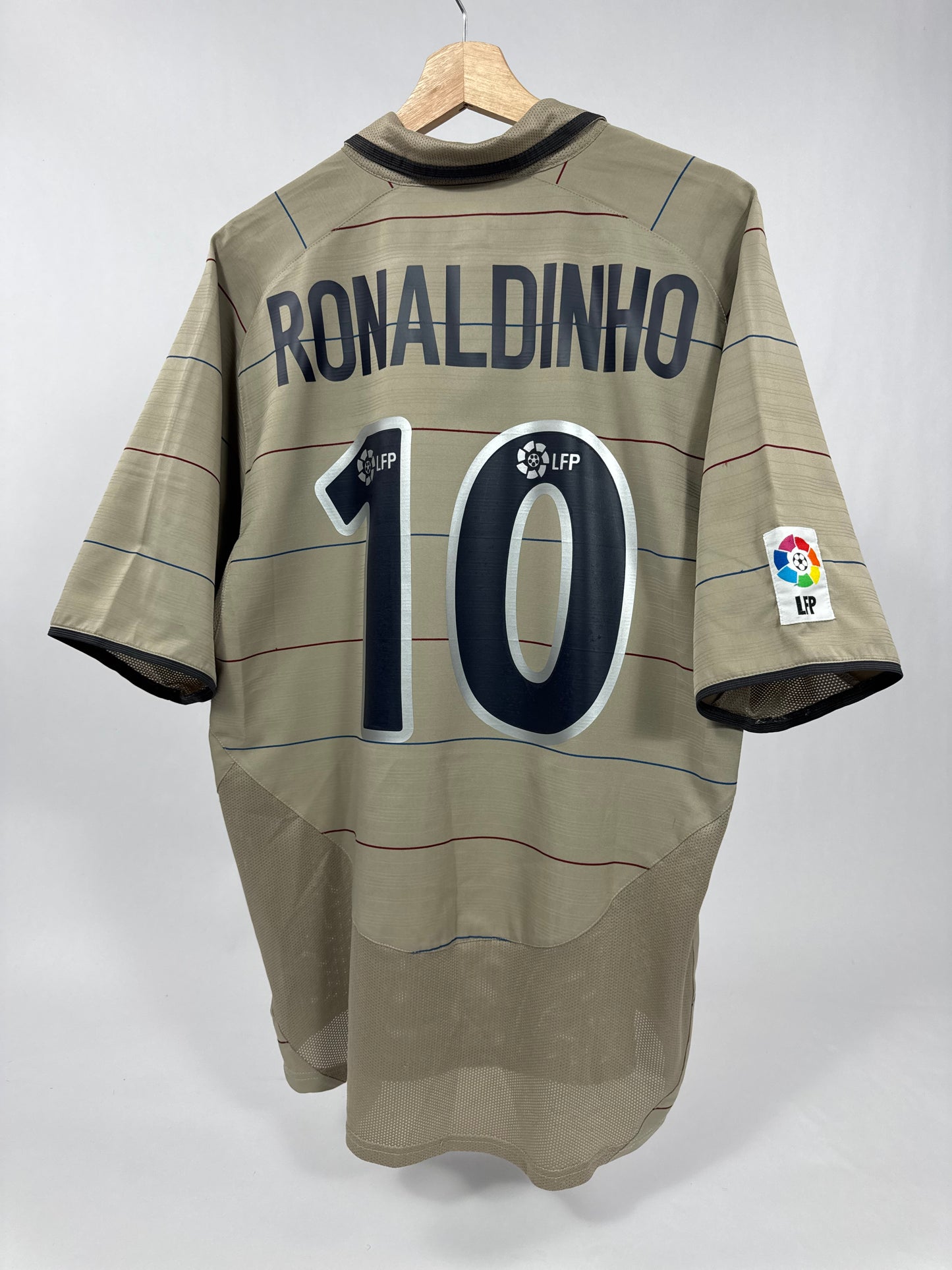 2003/04 NIKE FC BARCELONA AWAY JERSEY RONALDINHO 10 (L)