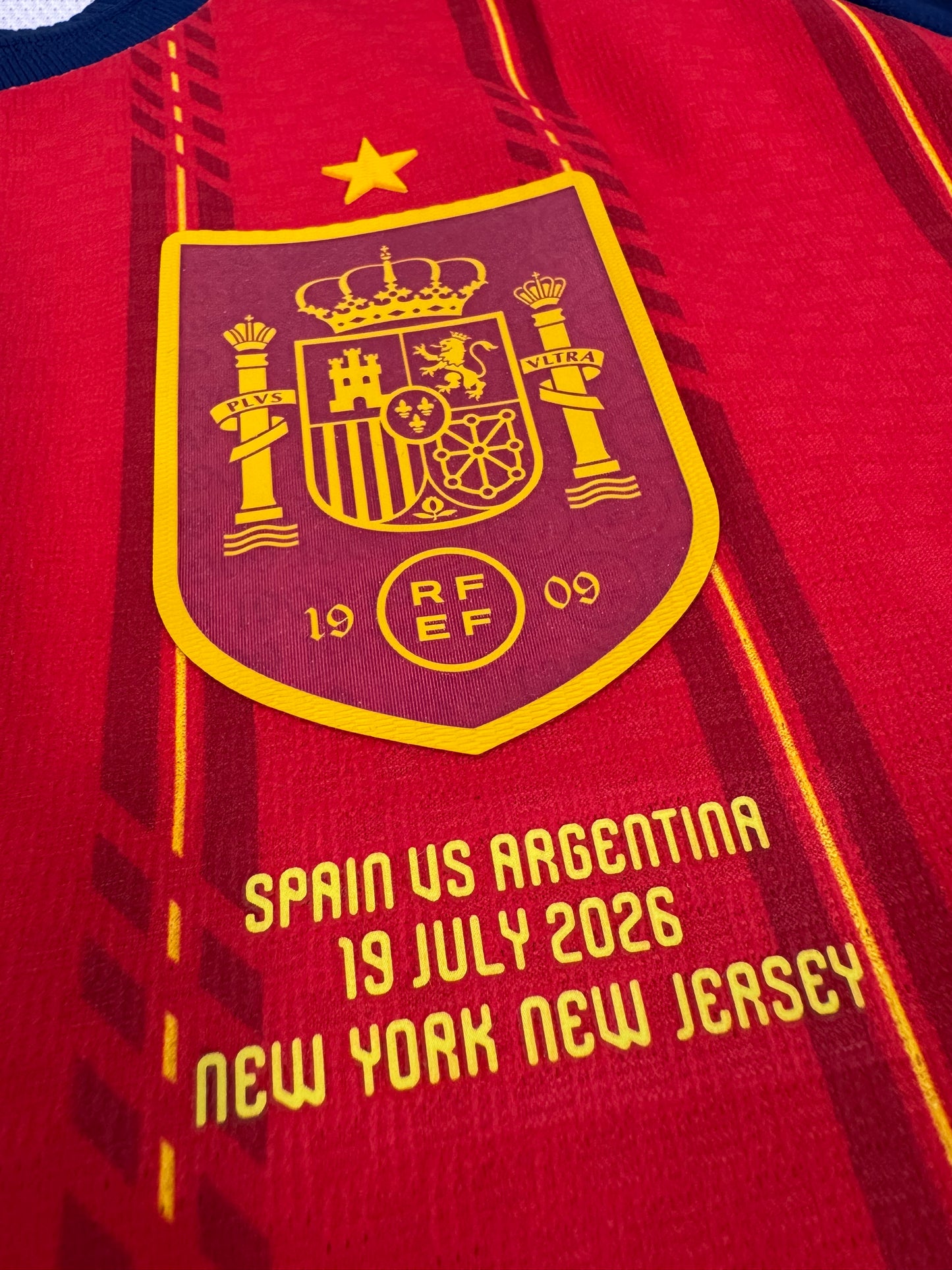 2026 ADIDAS SPAIN AUTHENTIC PLAYER VERSION HOME JERSEY LAMINE YAMAL 19 WORLD CUP FINAL (XL)