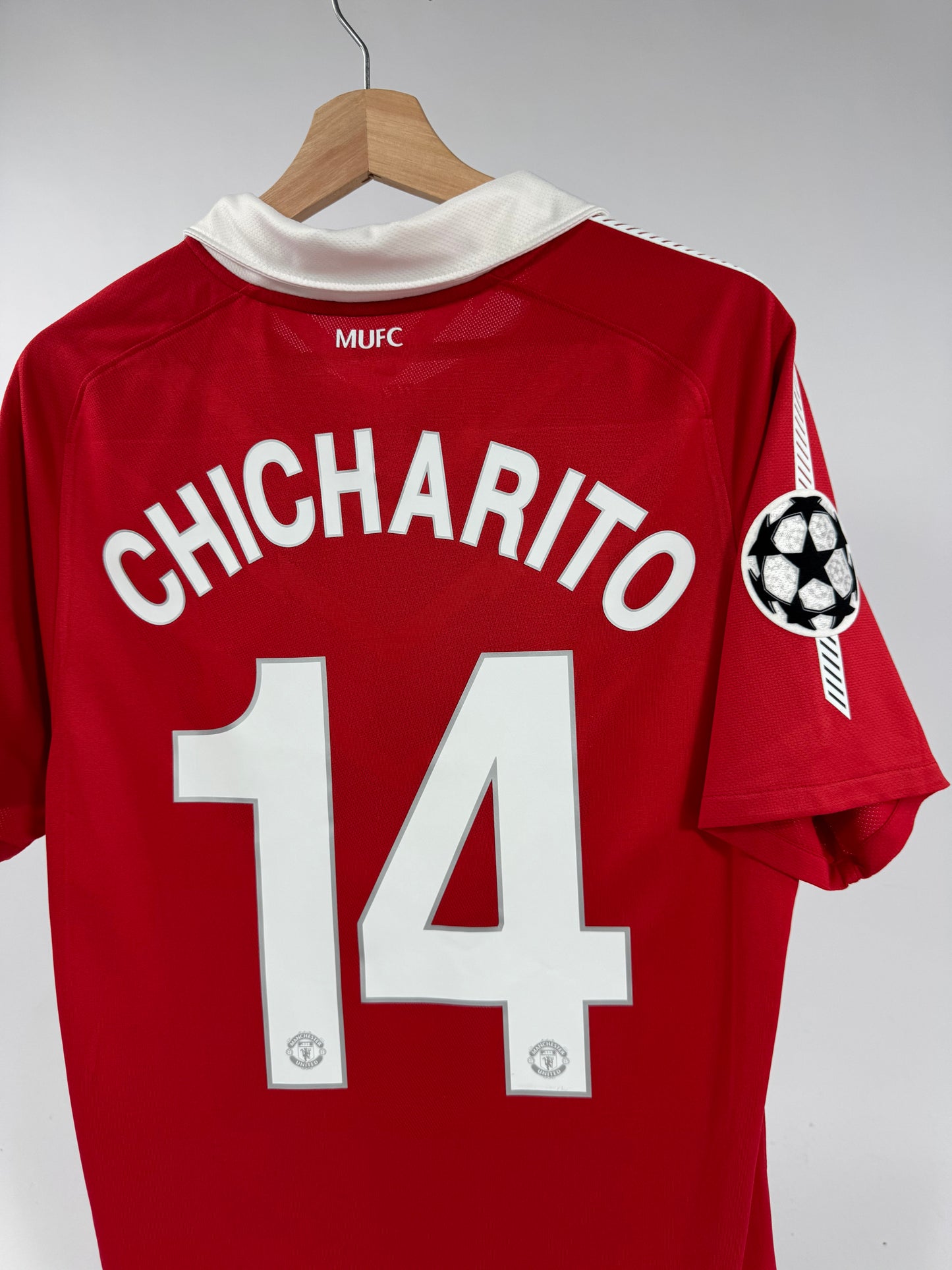 2010 NIKE MANCHESTER UNITED HOME JERSEY CHICHARITO 14 (M)