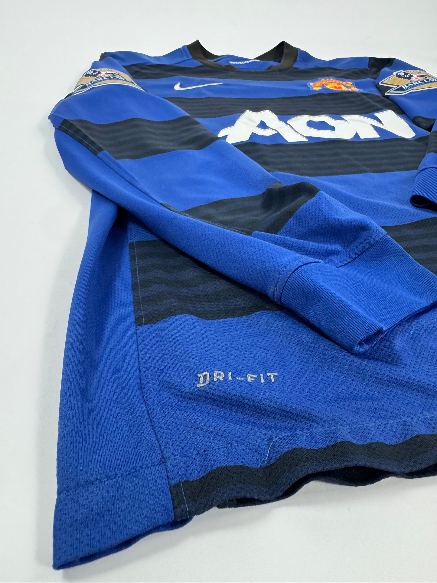 2011/12 NIKE MANCHESTER UNITED AWAY JERSEY CHICHARITO 14 9 (M)