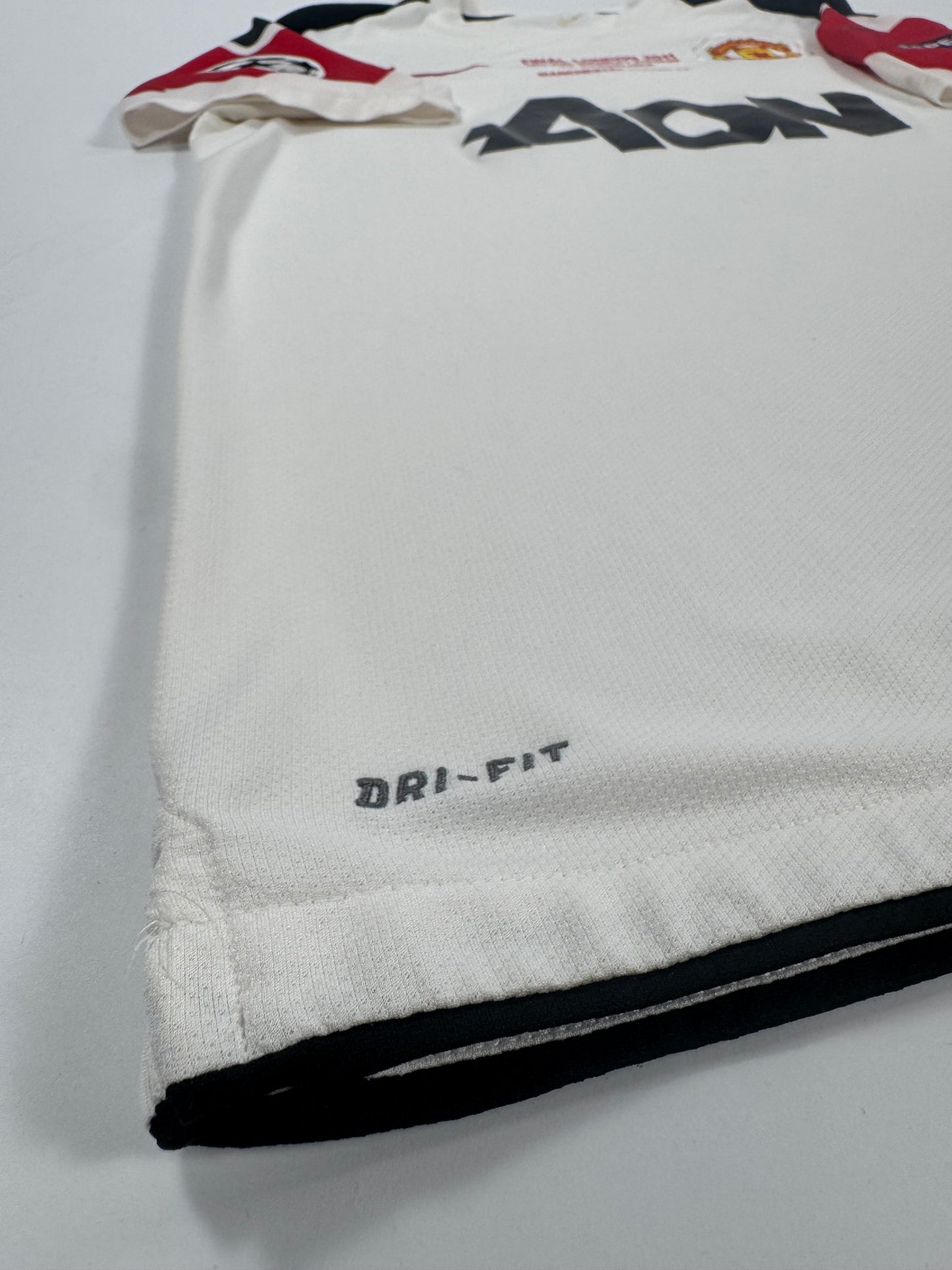 2011 NIKE MANCHESTER UNITED AWAY JERSEY UCL FINAL CHICHARITO  14 (M)