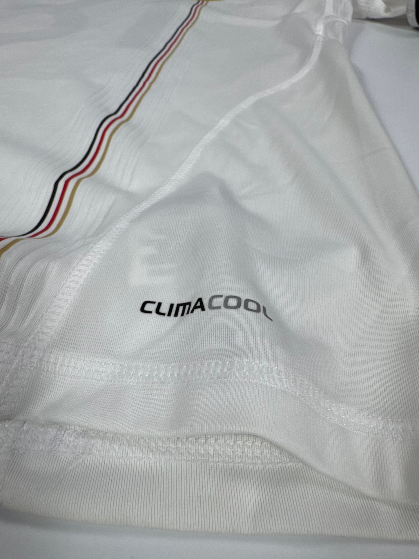 2010 ADIDAS GERMANY HOME JERSEY KROOS 18 (L)