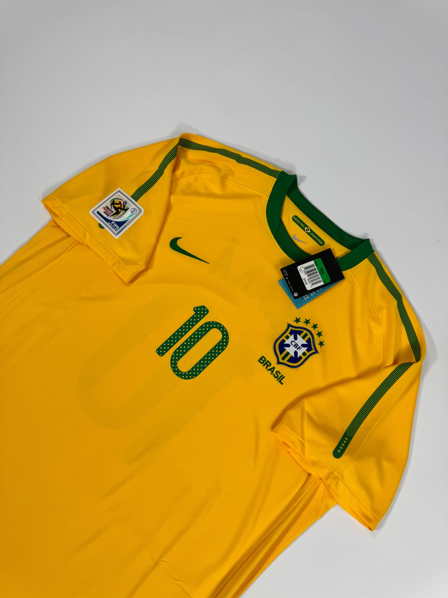 2010 NIKE BRAZIL HOME JERSEY KAKA 10 (XL) NEW WITH TAGS