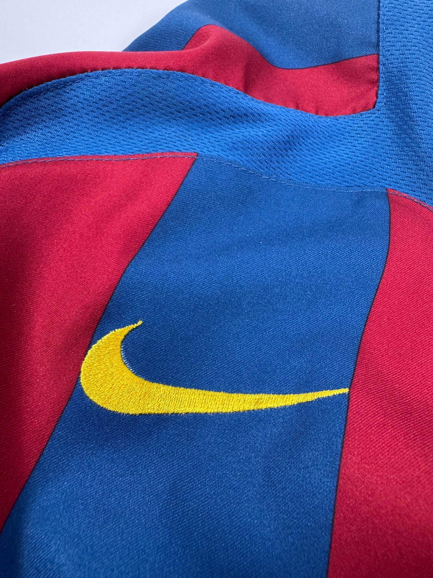 05/06 NIKE T90 FC BARCELONA HOME JERSEY LIONEL MESSI 30 (L)